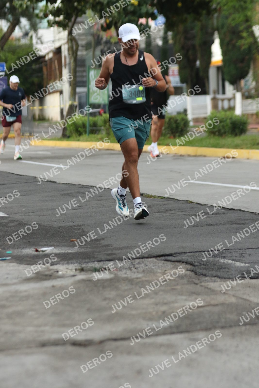 Foto de ADIDAS SPLITS GUADALAJARA 15K / 30K en Av. San Ignacio esquina Av. Ignacio L. Vallarta, Zapopan a las 07:00 · dorsal 3408