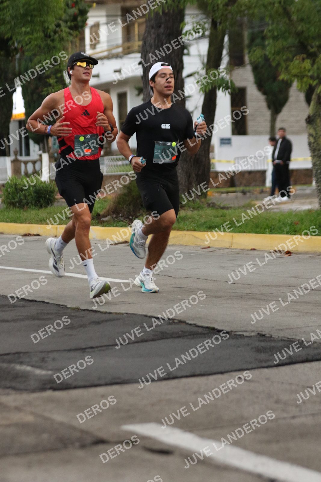 Foto de ADIDAS SPLITS GUADALAJARA 15K / 30K en Av. San Ignacio esquina Av. Ignacio L. Vallarta, Zapopan a las 06:49 · dorsal 2576