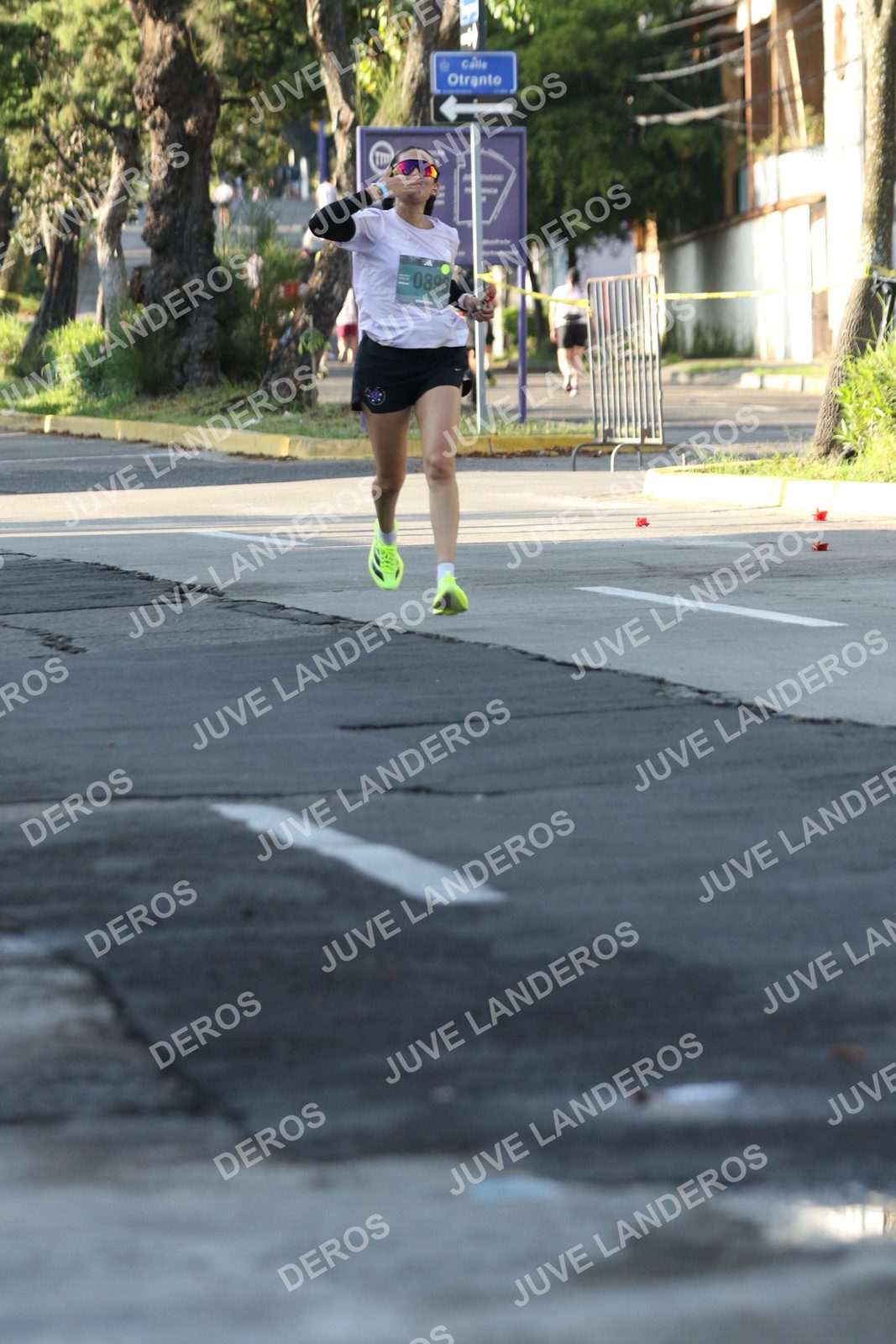 Foto de ADIDAS SPLITS GUADALAJARA 15K / 30K en Av. San Ignacio esquina Av. Ignacio L. Vallarta, Zapopan a las 08:04 · dorsal 896