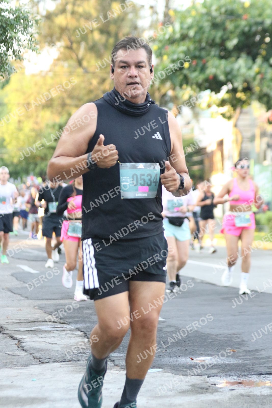Foto de ADIDAS SPLITS GUADALAJARA 15K / 30K en Av. San Ignacio esquina Av. Ignacio L. Vallarta, Zapopan a las 07:16 · dorsal 534