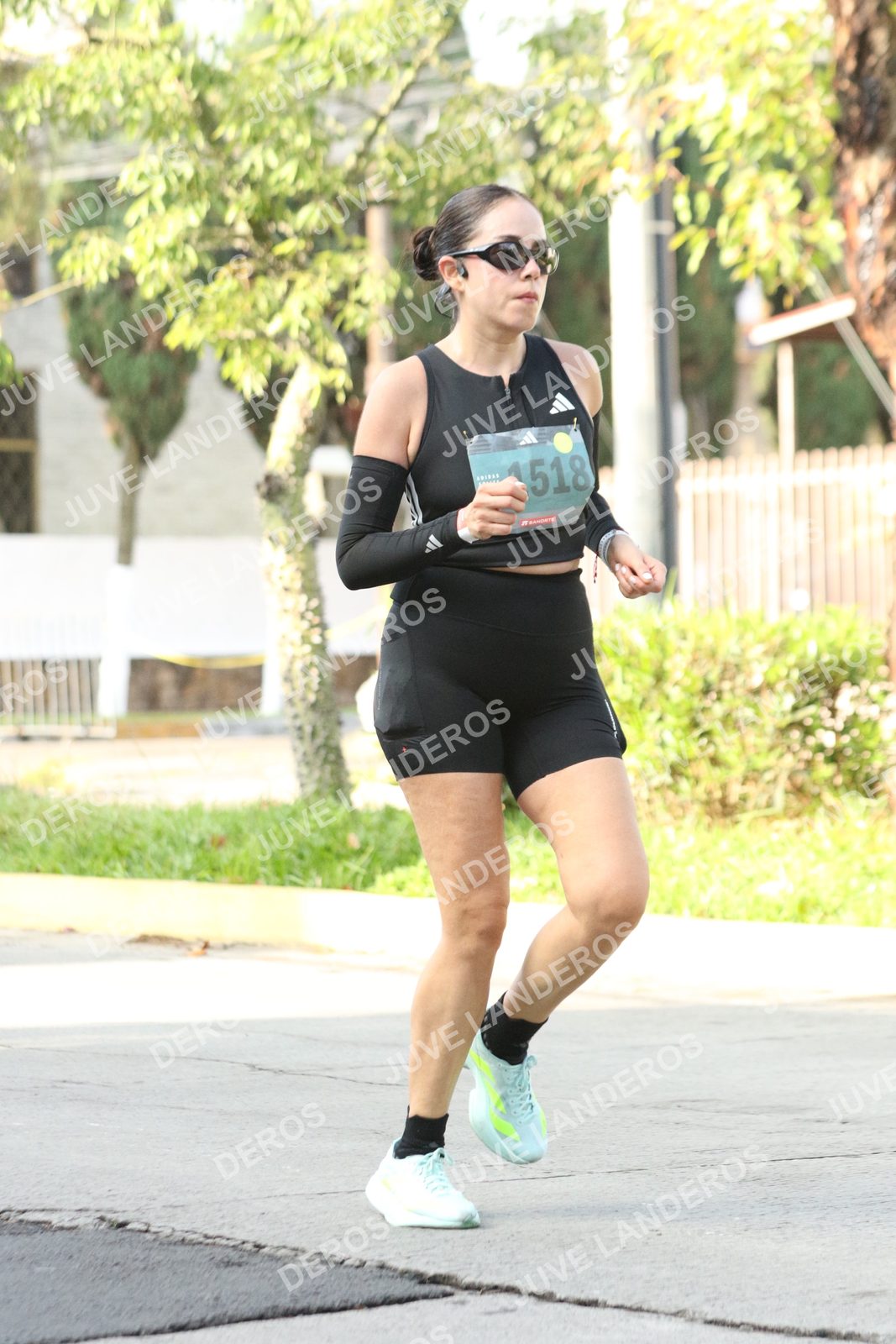 Foto de ADIDAS SPLITS GUADALAJARA 15K / 30K en Av. San Ignacio esquina Av. Ignacio L. Vallarta, Zapopan a las 08:30 · dorsal 1518