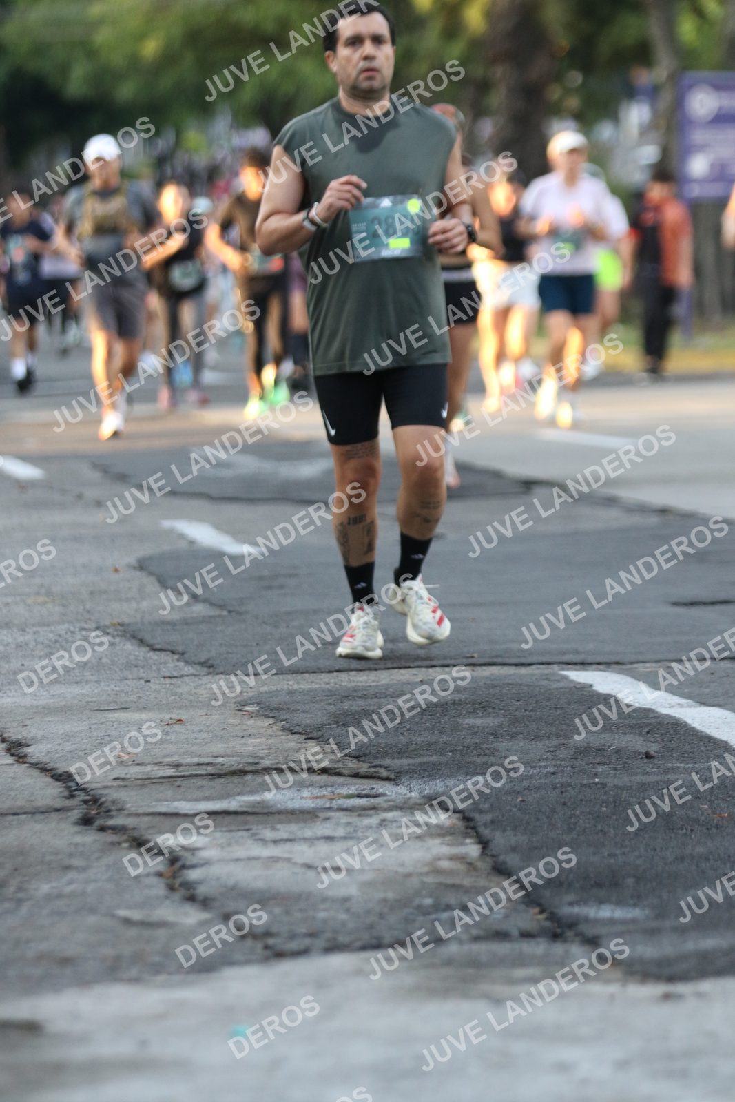 Foto de ADIDAS SPLITS GUADALAJARA 15K / 30K en Av. San Ignacio esquina Av. Ignacio L. Vallarta, Zapopan a las 07:15 · dorsal 2880