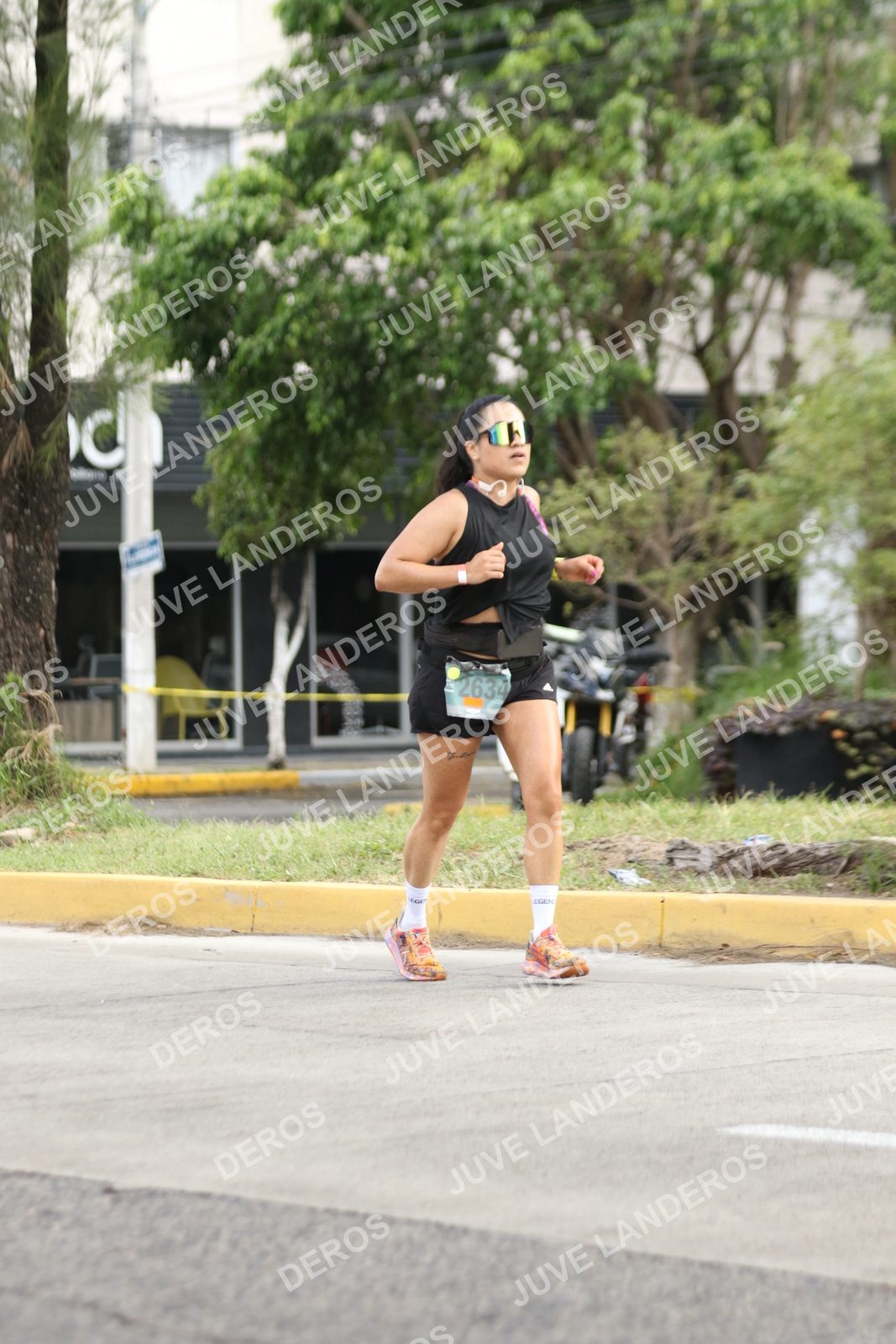 Foto de ADIDAS SPLITS GUADALAJARA 15K / 30K en Av. San Ignacio esquina Av. Ignacio L. Vallarta, Zapopan a las 09:07 · dorsal 2634