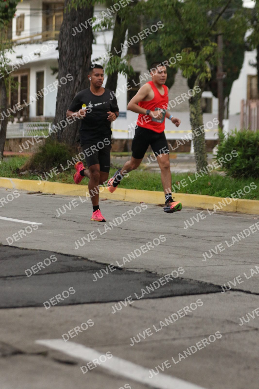 Foto de ADIDAS SPLITS GUADALAJARA 15K / 30K en Av. San Ignacio esquina Av. Ignacio L. Vallarta, Zapopan a las 06:50