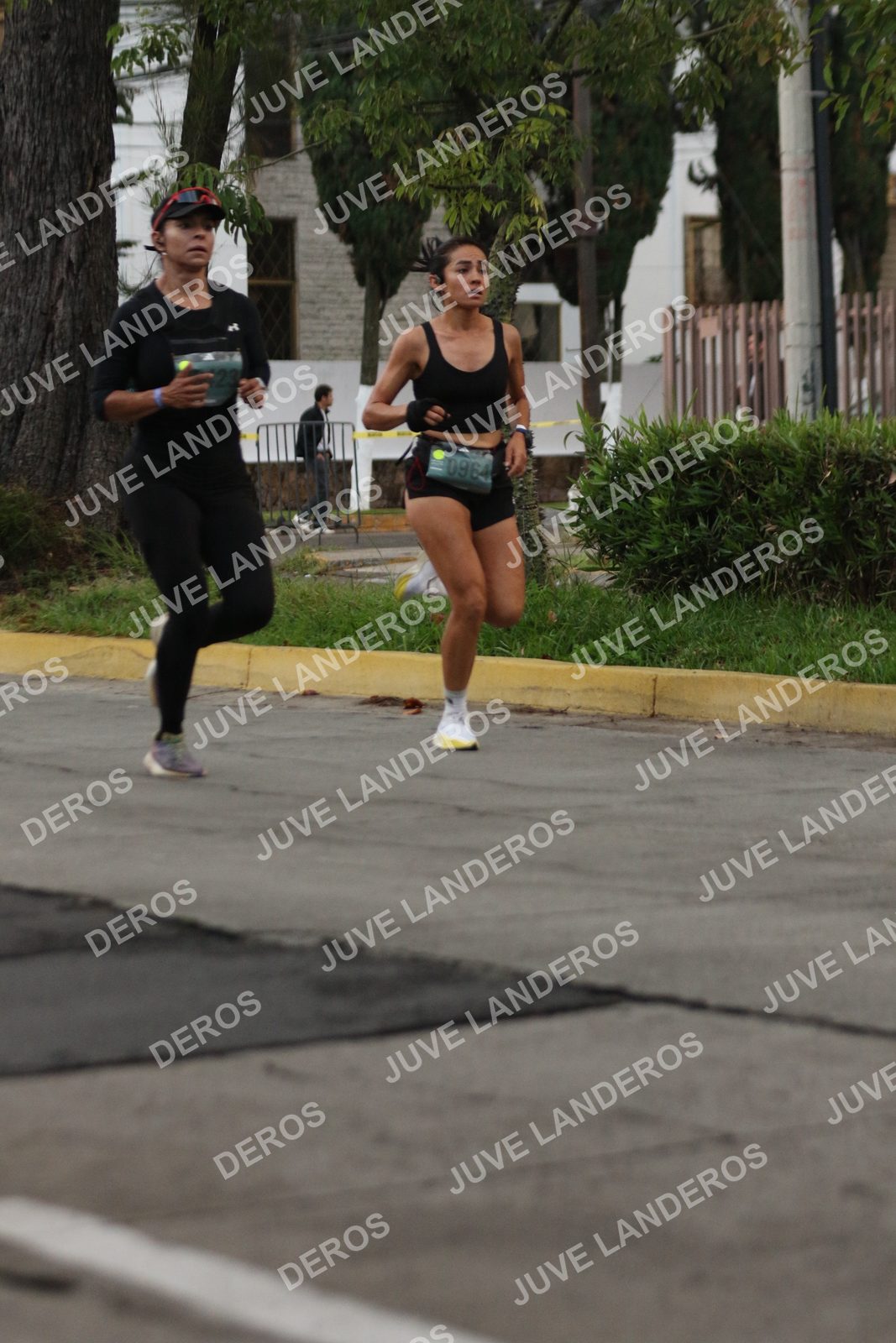 Foto de ADIDAS SPLITS GUADALAJARA 15K / 30K en Av. San Ignacio esquina Av. Ignacio L. Vallarta, Zapopan a las 06:49 · dorsal 964