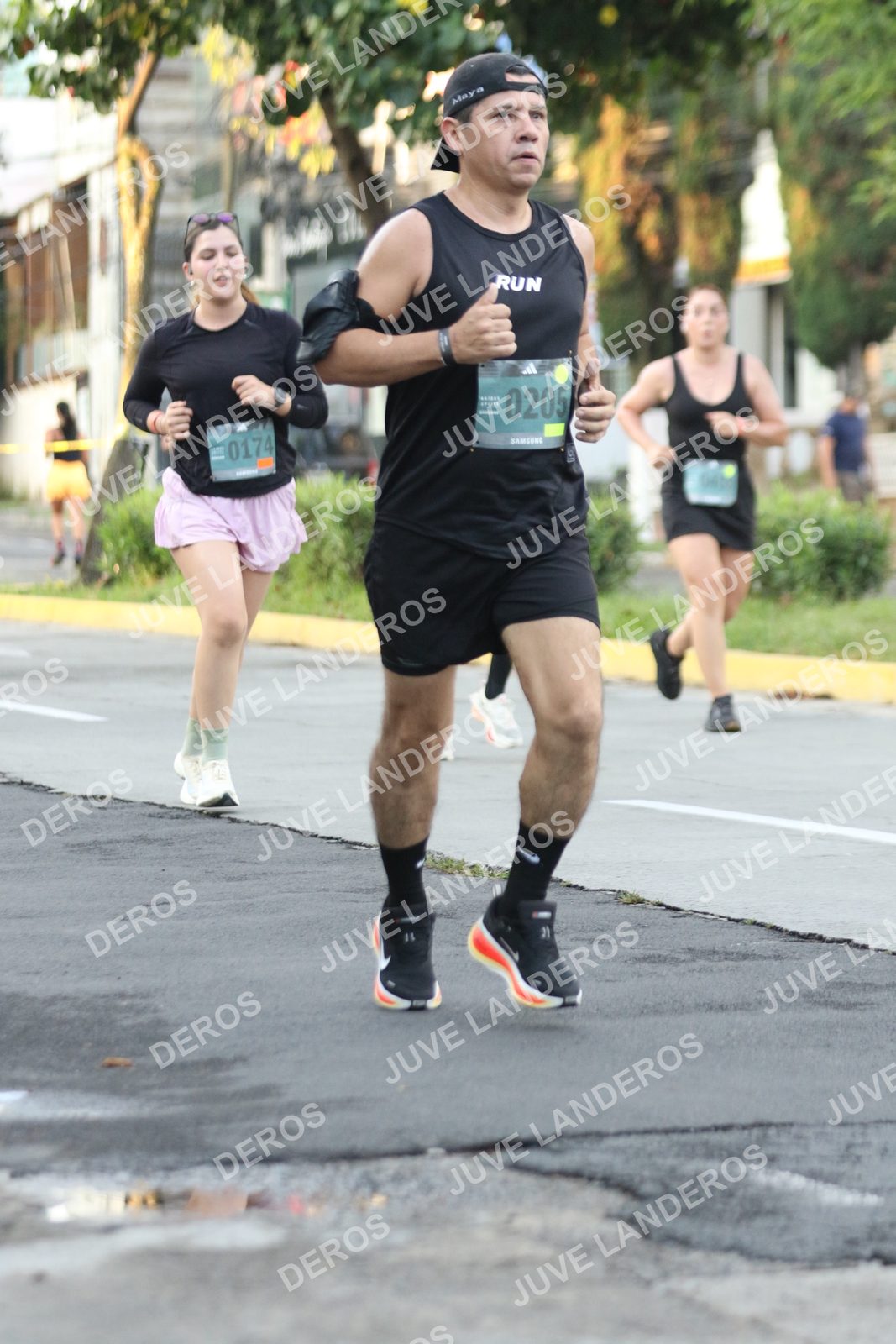 Foto de ADIDAS SPLITS GUADALAJARA 15K / 30K en Av. San Ignacio esquina Av. Ignacio L. Vallarta, Zapopan a las 07:10 · dorsal 205, 174