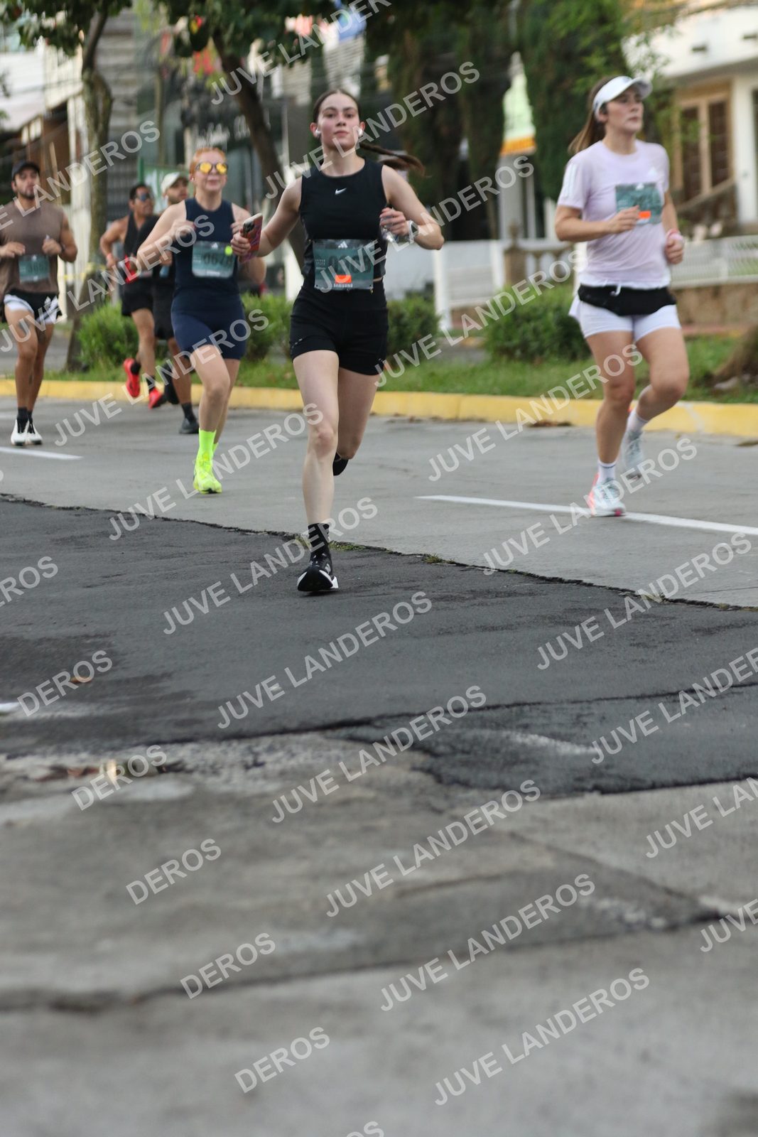 Foto de ADIDAS SPLITS GUADALAJARA 15K / 30K en Av. San Ignacio esquina Av. Ignacio L. Vallarta, Zapopan a las 07:03 · dorsal 968