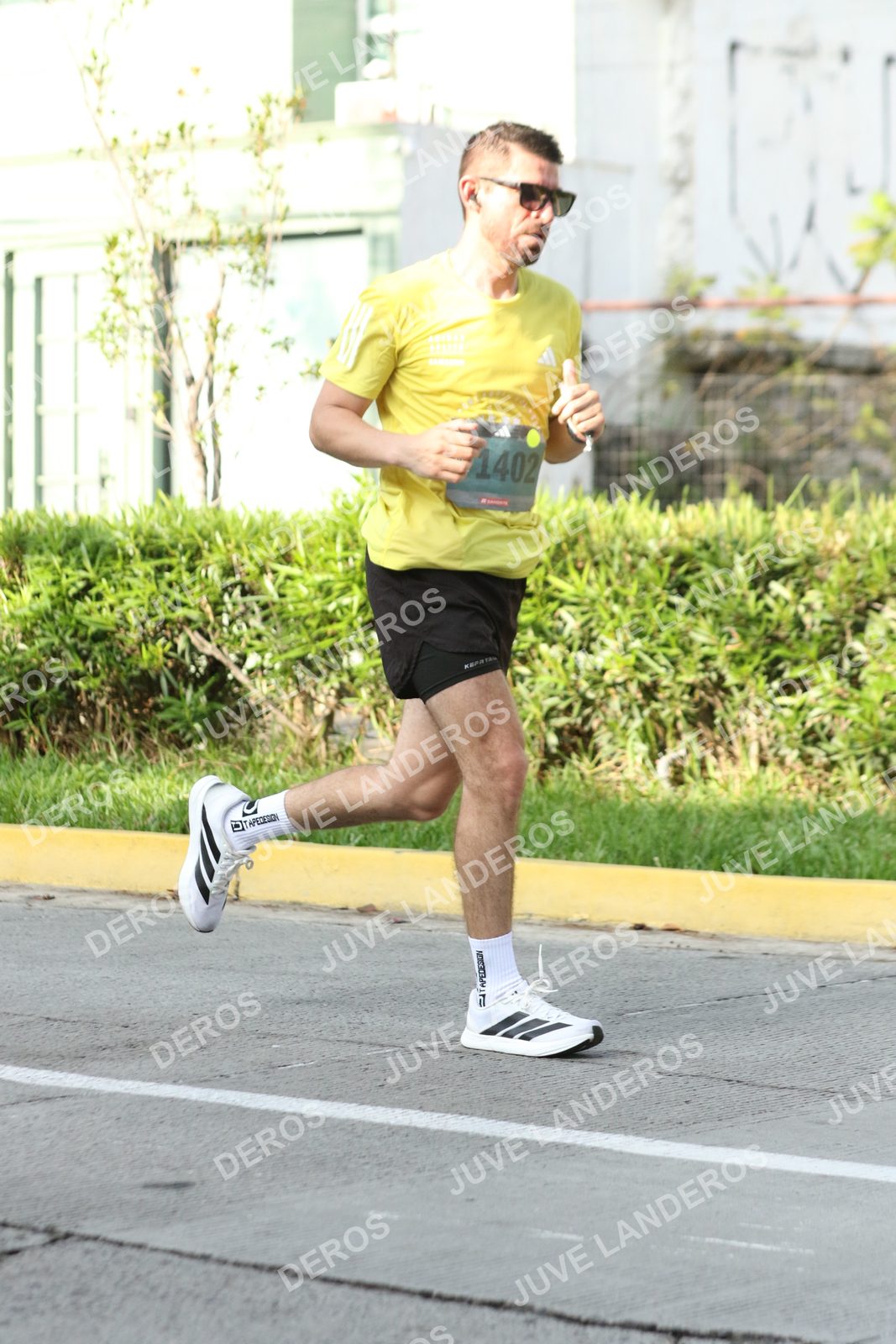 Foto de ADIDAS SPLITS GUADALAJARA 15K / 30K en Av. San Ignacio esquina Av. Ignacio L. Vallarta, Zapopan a las 08:28 · dorsal 1402