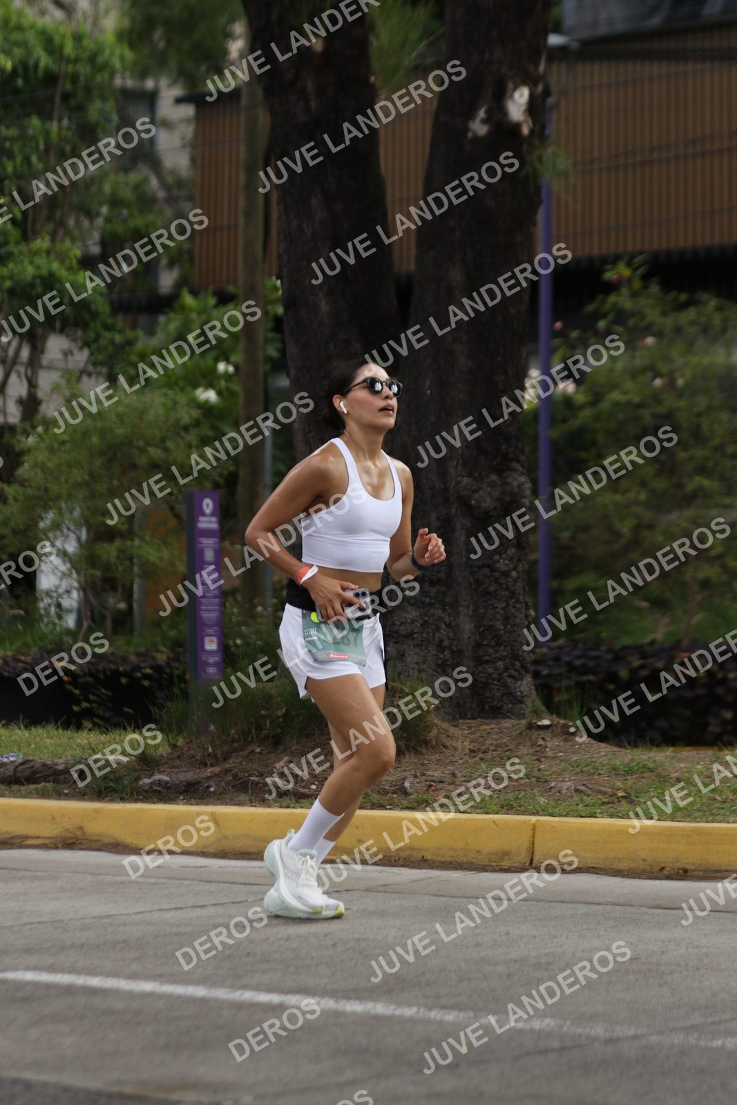 Foto de ADIDAS SPLITS GUADALAJARA 15K / 30K en Av. San Ignacio esquina Av. Ignacio L. Vallarta, Zapopan a las 09:04 · dorsal 1287