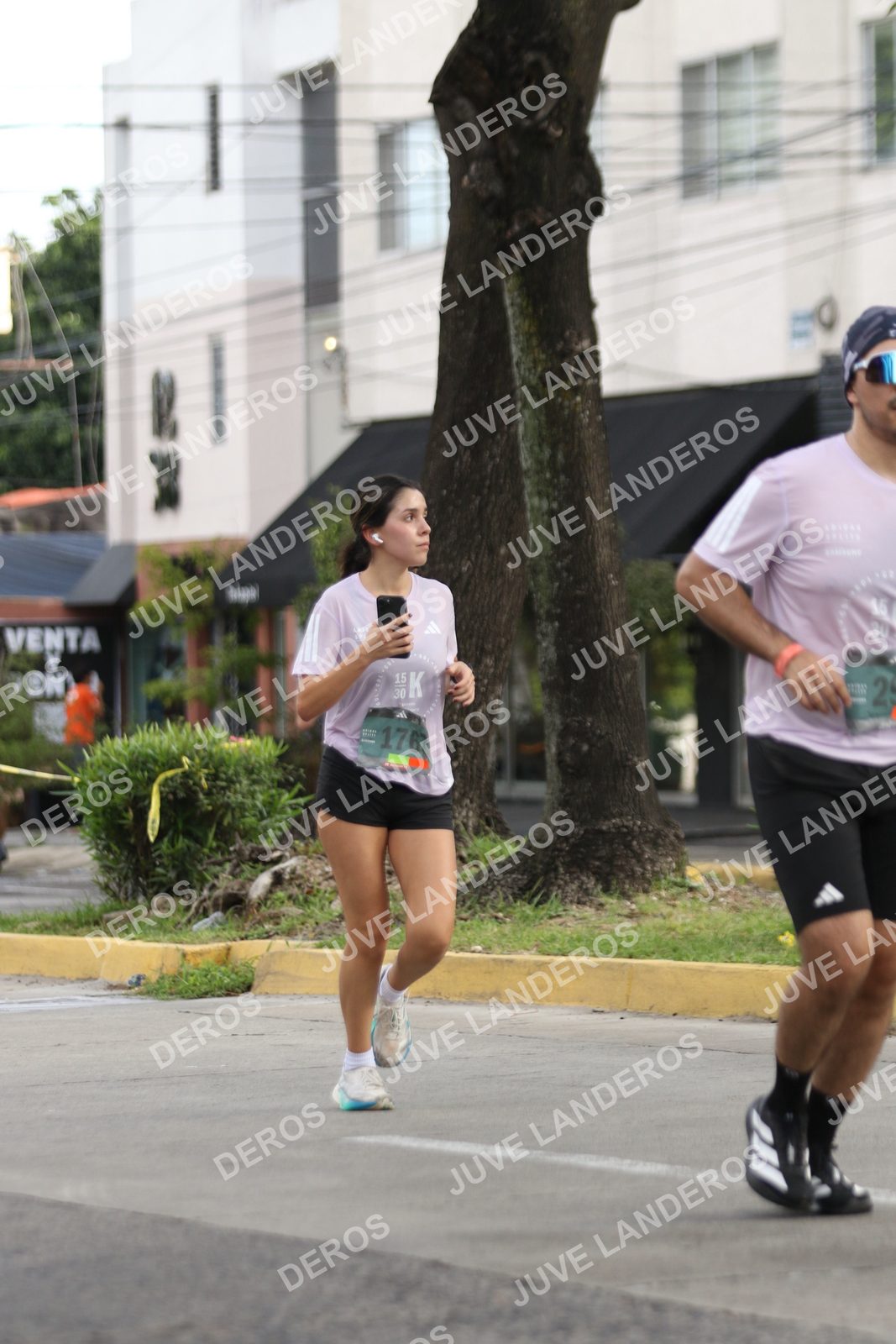 Foto de ADIDAS SPLITS GUADALAJARA 15K / 30K en Av. San Ignacio esquina Av. Ignacio L. Vallarta, Zapopan a las 09:05