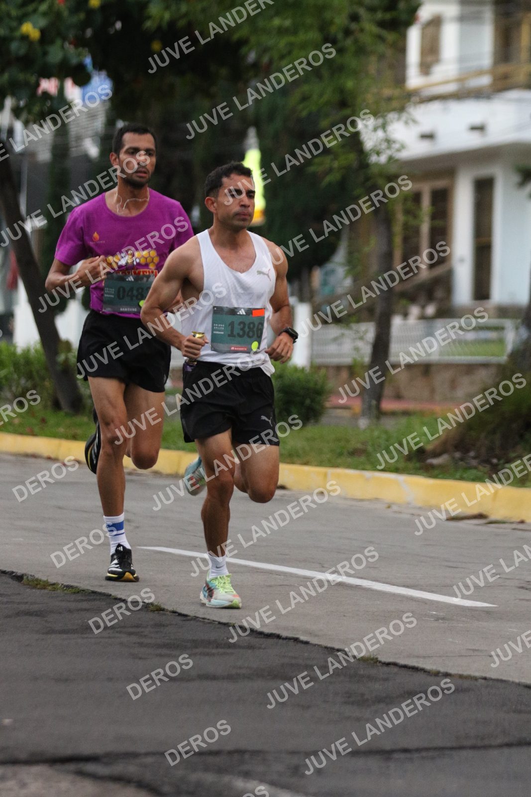 Foto de ADIDAS SPLITS GUADALAJARA 15K / 30K en Av. San Ignacio esquina Av. Ignacio L. Vallarta, Zapopan a las 06:46 · dorsal 1386, 48