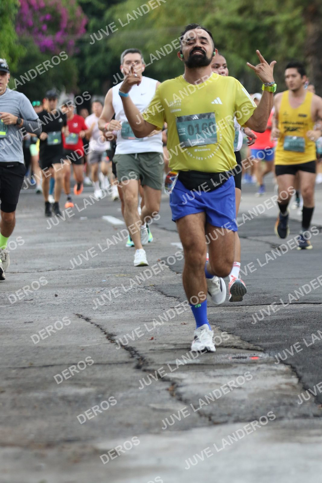 Foto de ADIDAS SPLITS GUADALAJARA 15K / 30K en Av. San Ignacio esquina Av. Ignacio L. Vallarta, Zapopan a las 07:07 · dorsal 160, 100