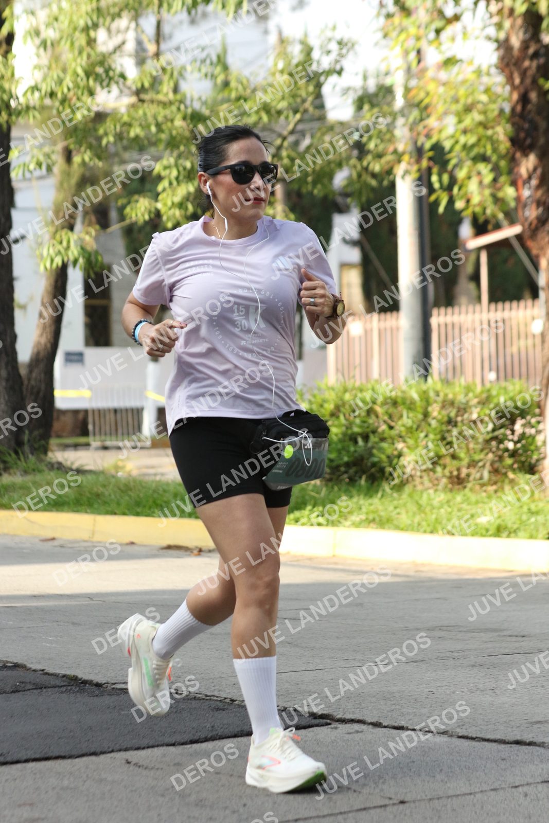 Foto de ADIDAS SPLITS GUADALAJARA 15K / 30K en Av. San Ignacio esquina Av. Ignacio L. Vallarta, Zapopan a las 08:31 · dorsal 15, 30, 800