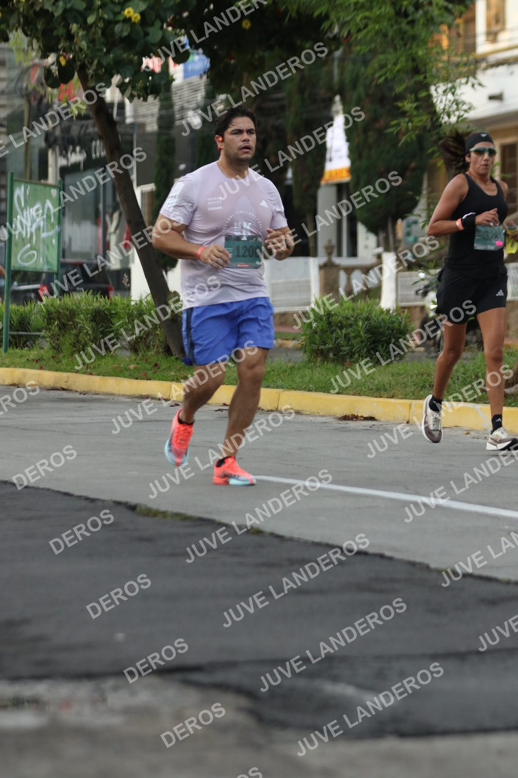Foto de ADIDAS SPLITS GUADALAJARA 15K / 30K en Av. San Ignacio esquina Av. Ignacio L. Vallarta, Zapopan a las 07:03 · dorsal 1206, 328