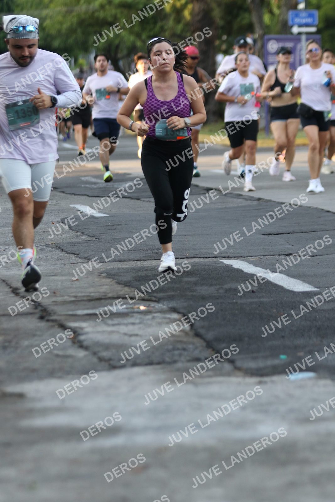 Foto de ADIDAS SPLITS GUADALAJARA 15K / 30K en Av. San Ignacio esquina Av. Ignacio L. Vallarta, Zapopan a las 07:13 · dorsal 1350