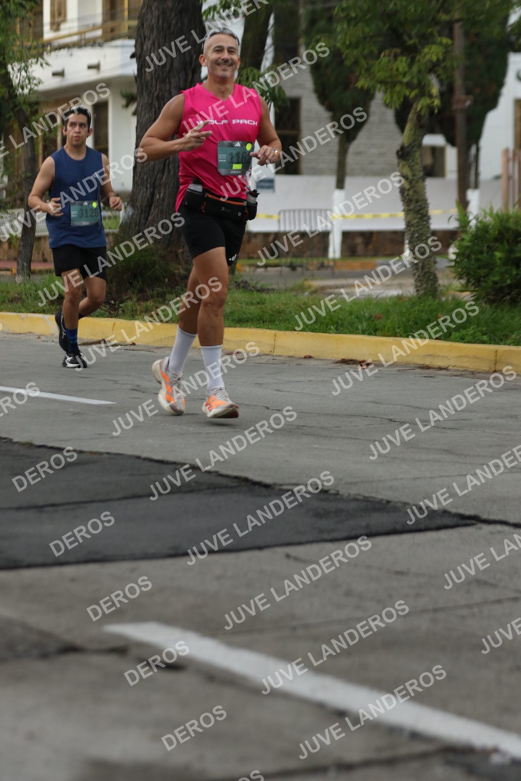 Foto de ADIDAS SPLITS GUADALAJARA 15K / 30K en Av. San Ignacio esquina Av. Ignacio L. Vallarta, Zapopan a las 06:59 · dorsal 3125, 116