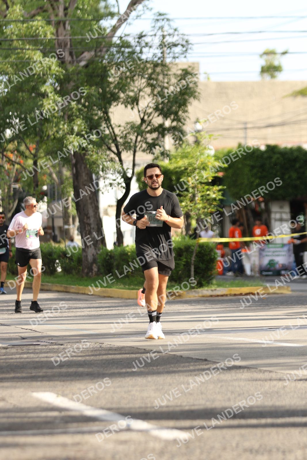 Foto de ADIDAS SPLITS GUADALAJARA 15K / 30K en Av. San Ignacio esquina Av. Ignacio L. Vallarta, Zapopan a las 08:59