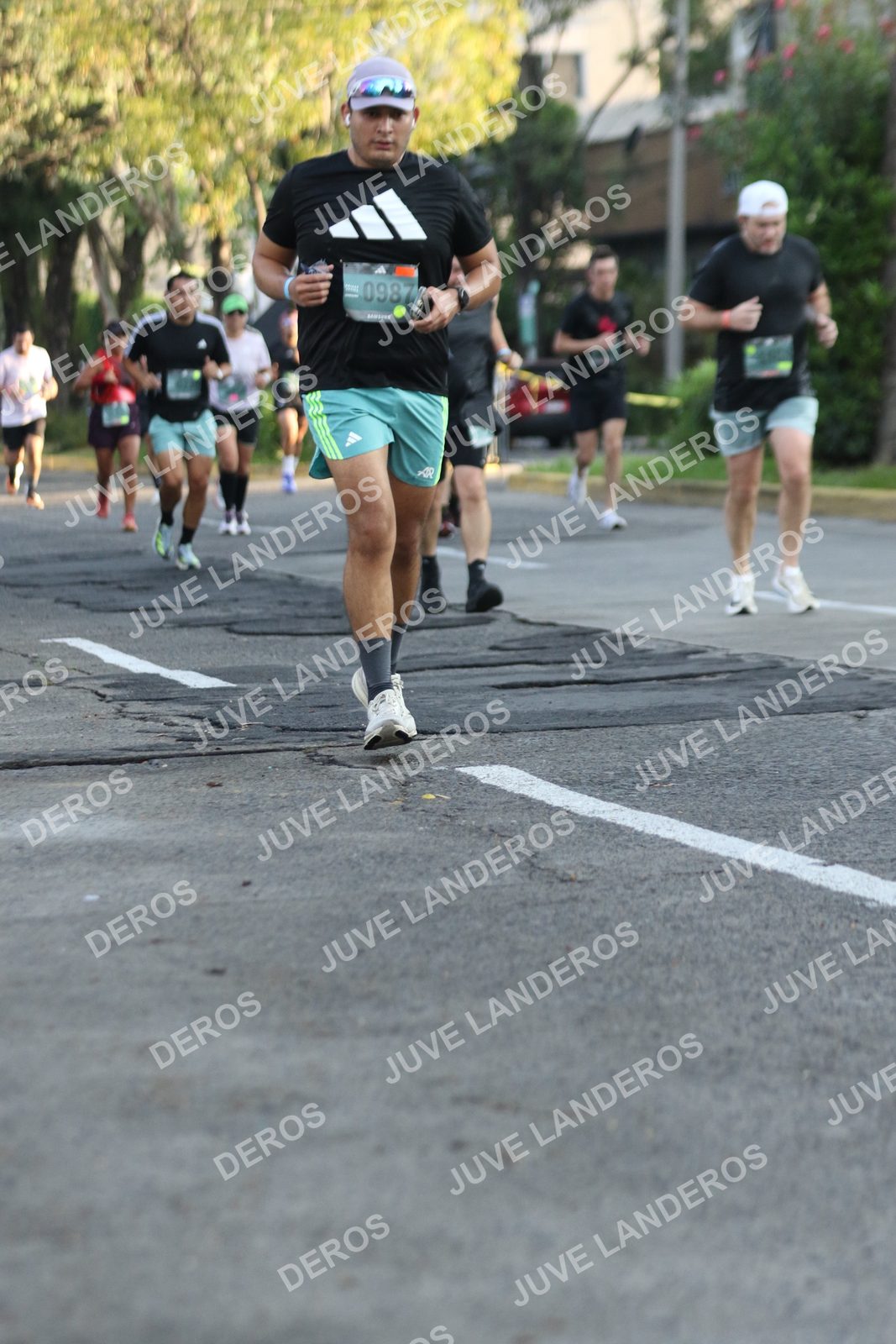 Foto de ADIDAS SPLITS GUADALAJARA 15K / 30K en Av. San Ignacio esquina Av. Ignacio L. Vallarta, Zapopan a las 07:30 · dorsal 987
