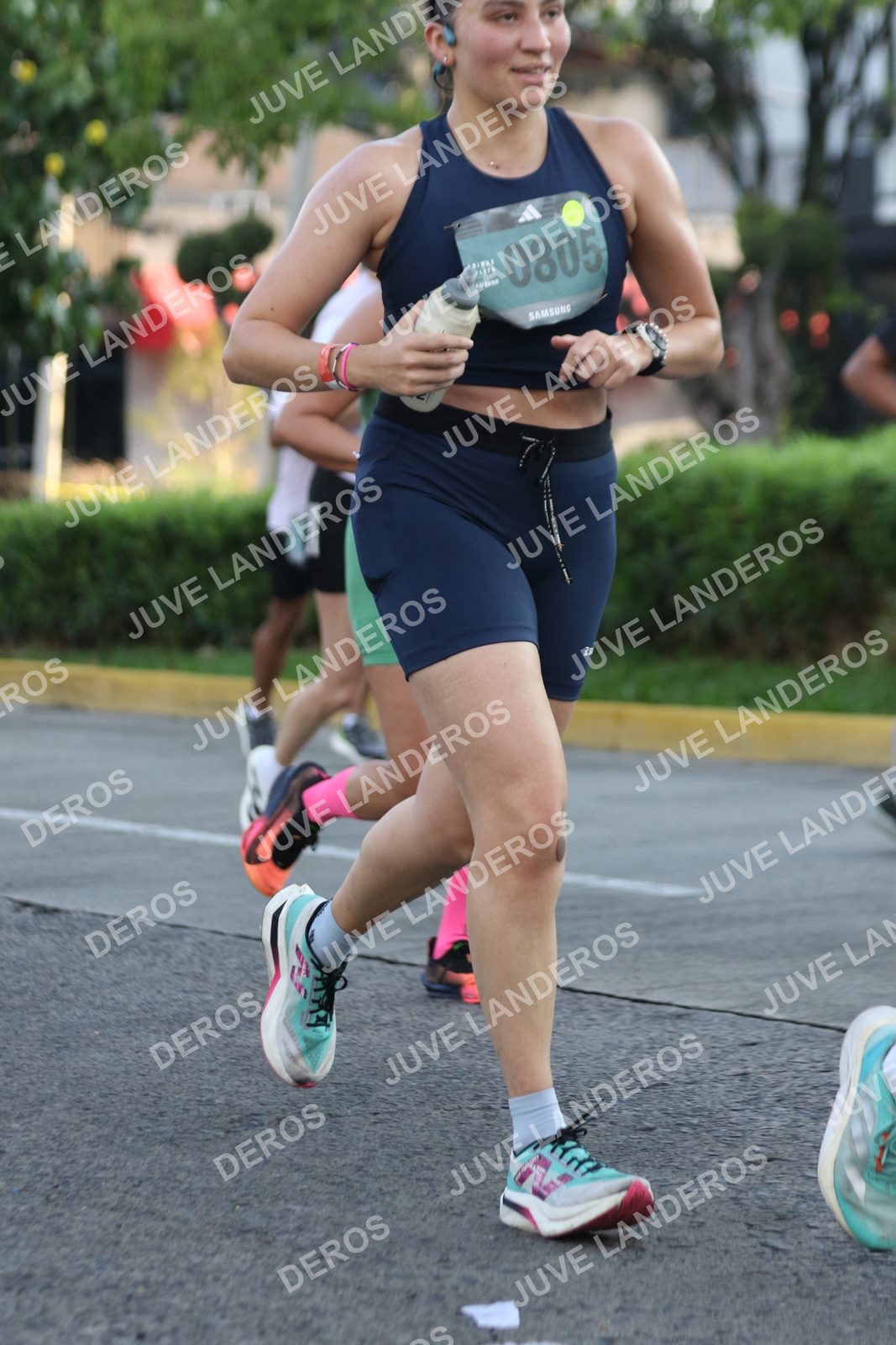 Foto de ADIDAS SPLITS GUADALAJARA 15K / 30K en Av. San Ignacio esquina Av. Ignacio L. Vallarta, Zapopan a las 07:35 · dorsal 805