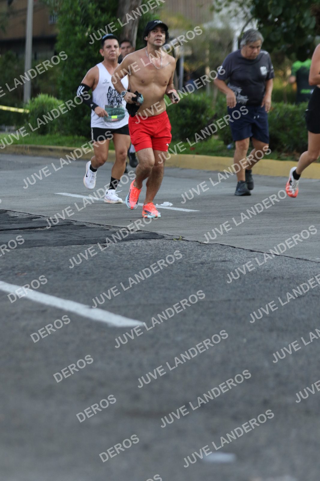 Foto de ADIDAS SPLITS GUADALAJARA 15K / 30K en Av. San Ignacio esquina Av. Ignacio L. Vallarta, Zapopan a las 07:30