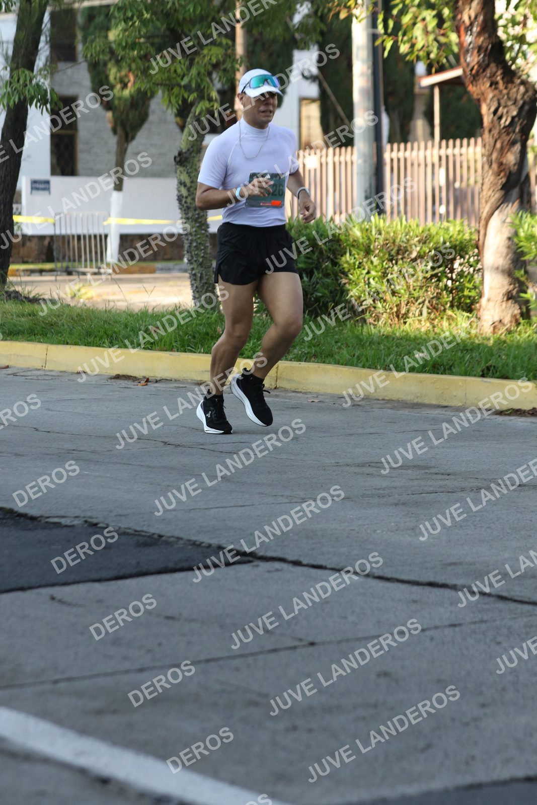 Foto de ADIDAS SPLITS GUADALAJARA 15K / 30K en Av. San Ignacio esquina Av. Ignacio L. Vallarta, Zapopan a las 08:03 · dorsal 26