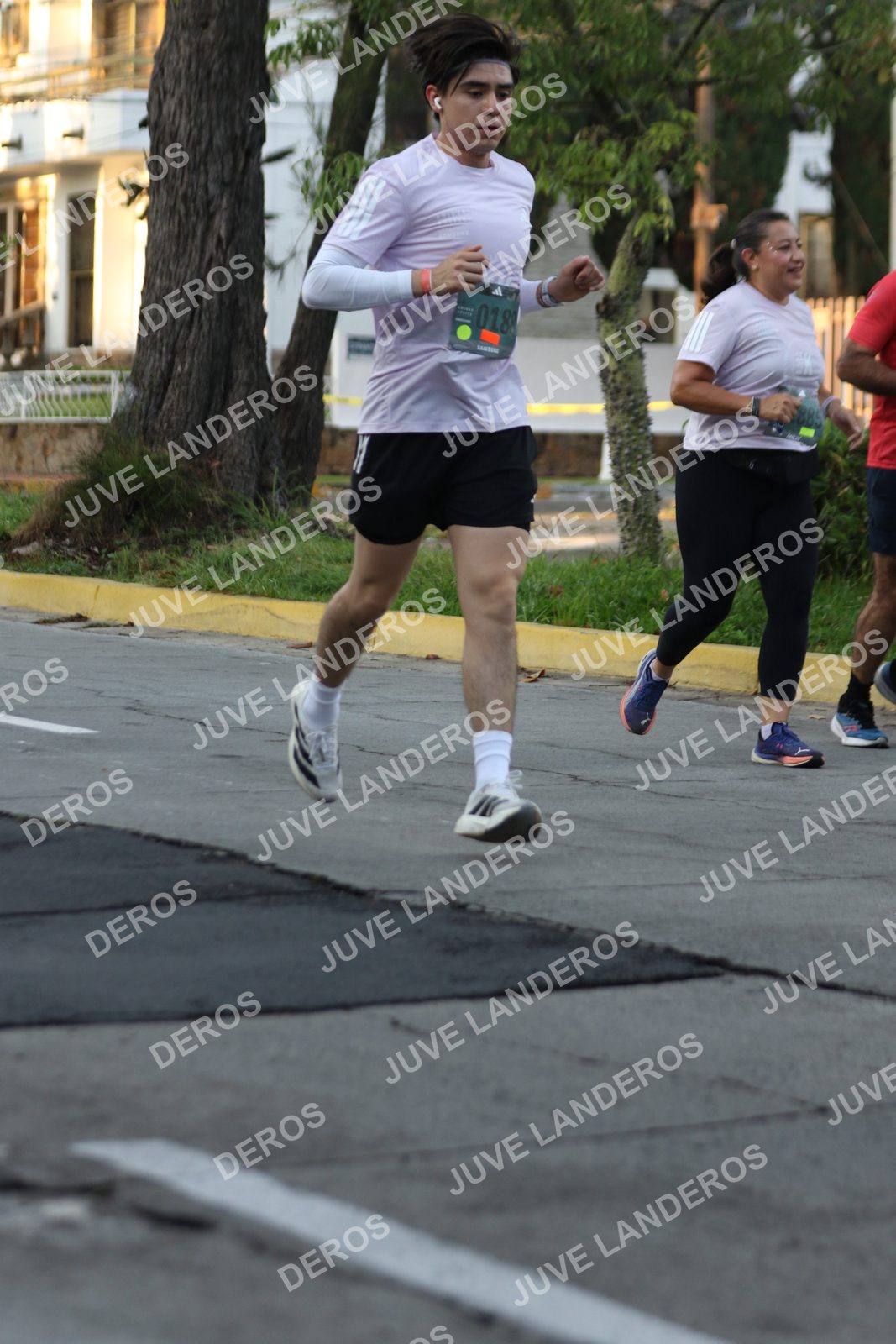 Foto de ADIDAS SPLITS GUADALAJARA 15K / 30K en Av. San Ignacio esquina Av. Ignacio L. Vallarta, Zapopan a las 07:13