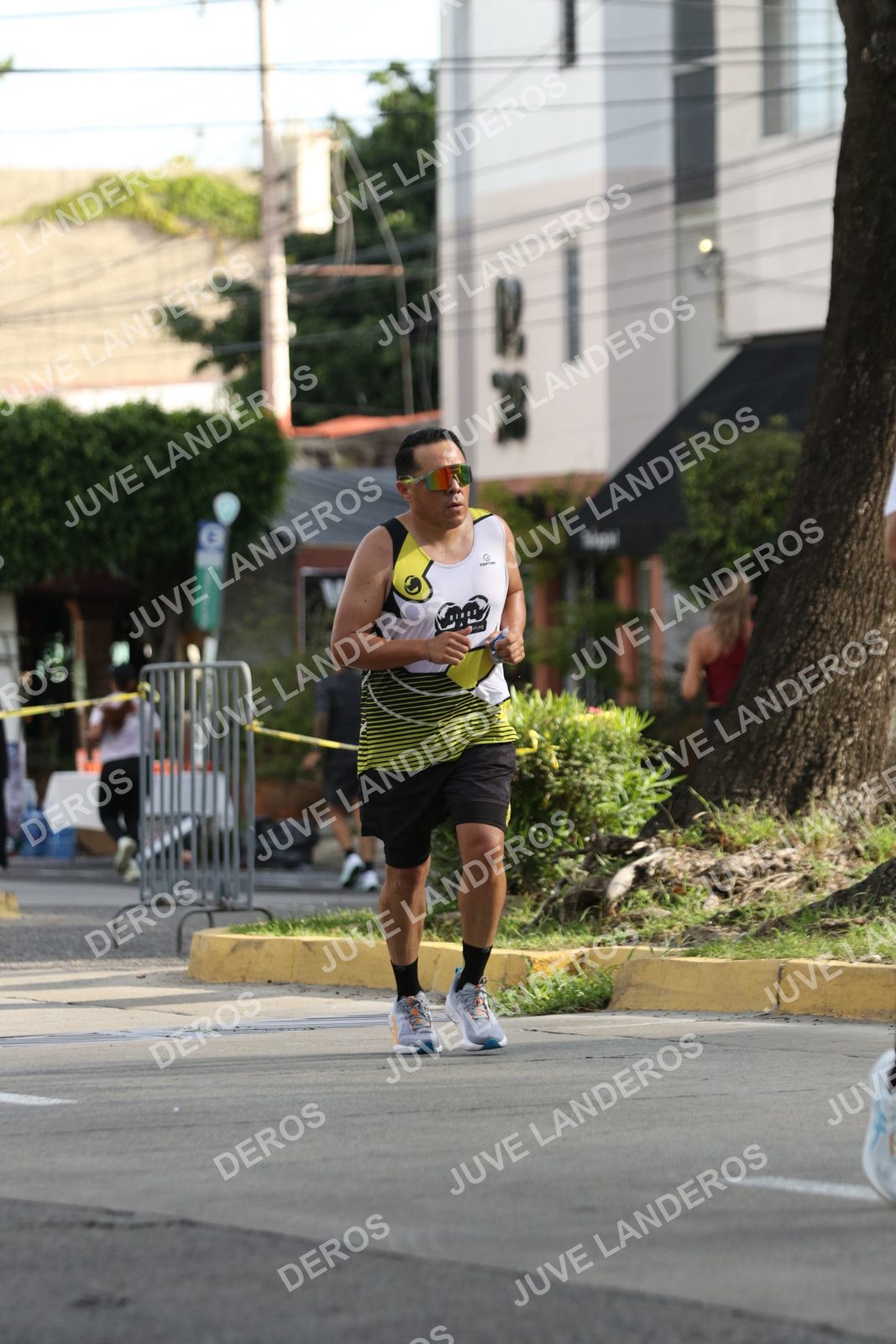 Foto de ADIDAS SPLITS GUADALAJARA 15K / 30K en Av. San Ignacio esquina Av. Ignacio L. Vallarta, Zapopan a las 08:57