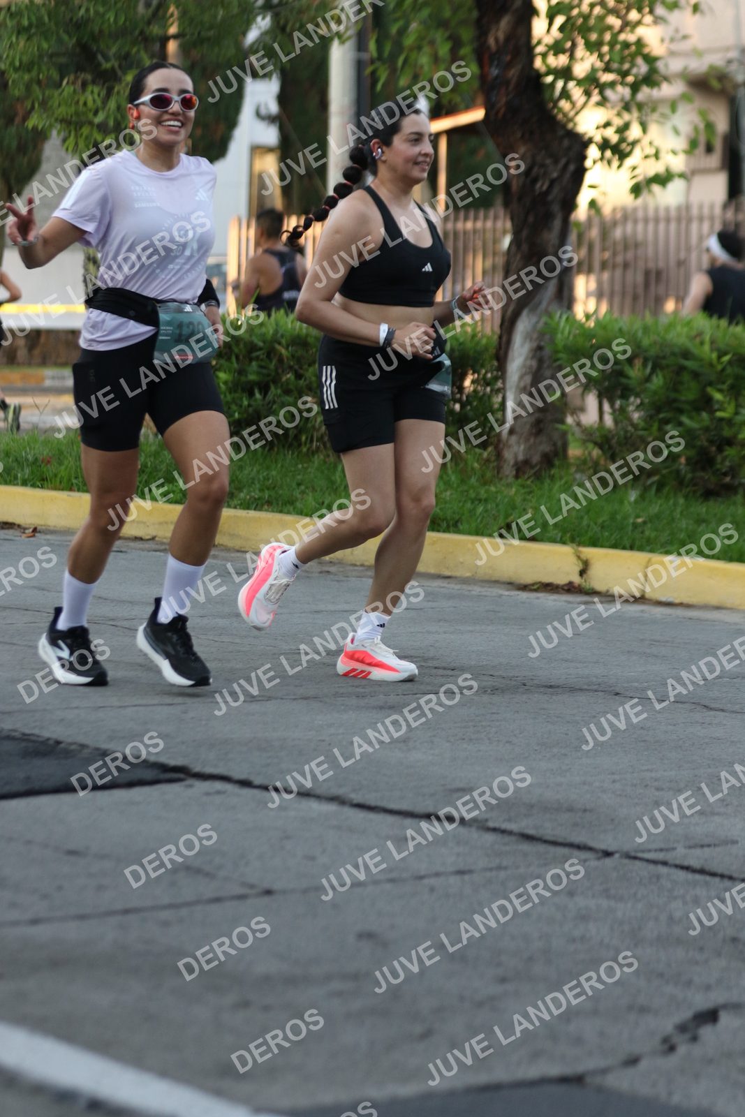 Foto de ADIDAS SPLITS GUADALAJARA 15K / 30K en Av. San Ignacio esquina Av. Ignacio L. Vallarta, Zapopan a las 07:18 · dorsal 129, 30