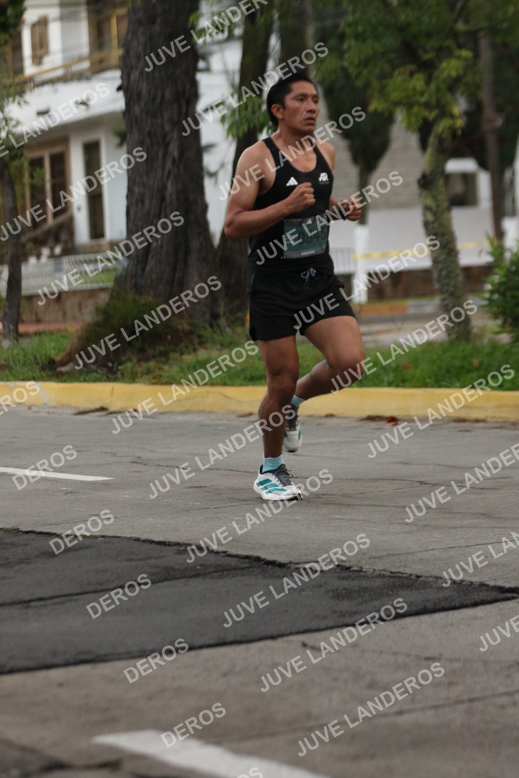 Foto de ADIDAS SPLITS GUADALAJARA 15K / 30K en Av. San Ignacio esquina Av. Ignacio L. Vallarta, Zapopan a las 06:50 · dorsal 845