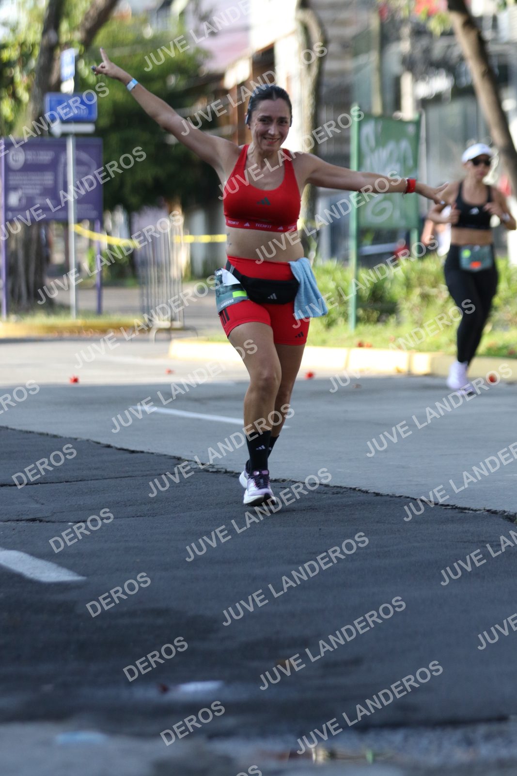 Foto de ADIDAS SPLITS GUADALAJARA 15K / 30K en Av. San Ignacio esquina Av. Ignacio L. Vallarta, Zapopan a las 08:23