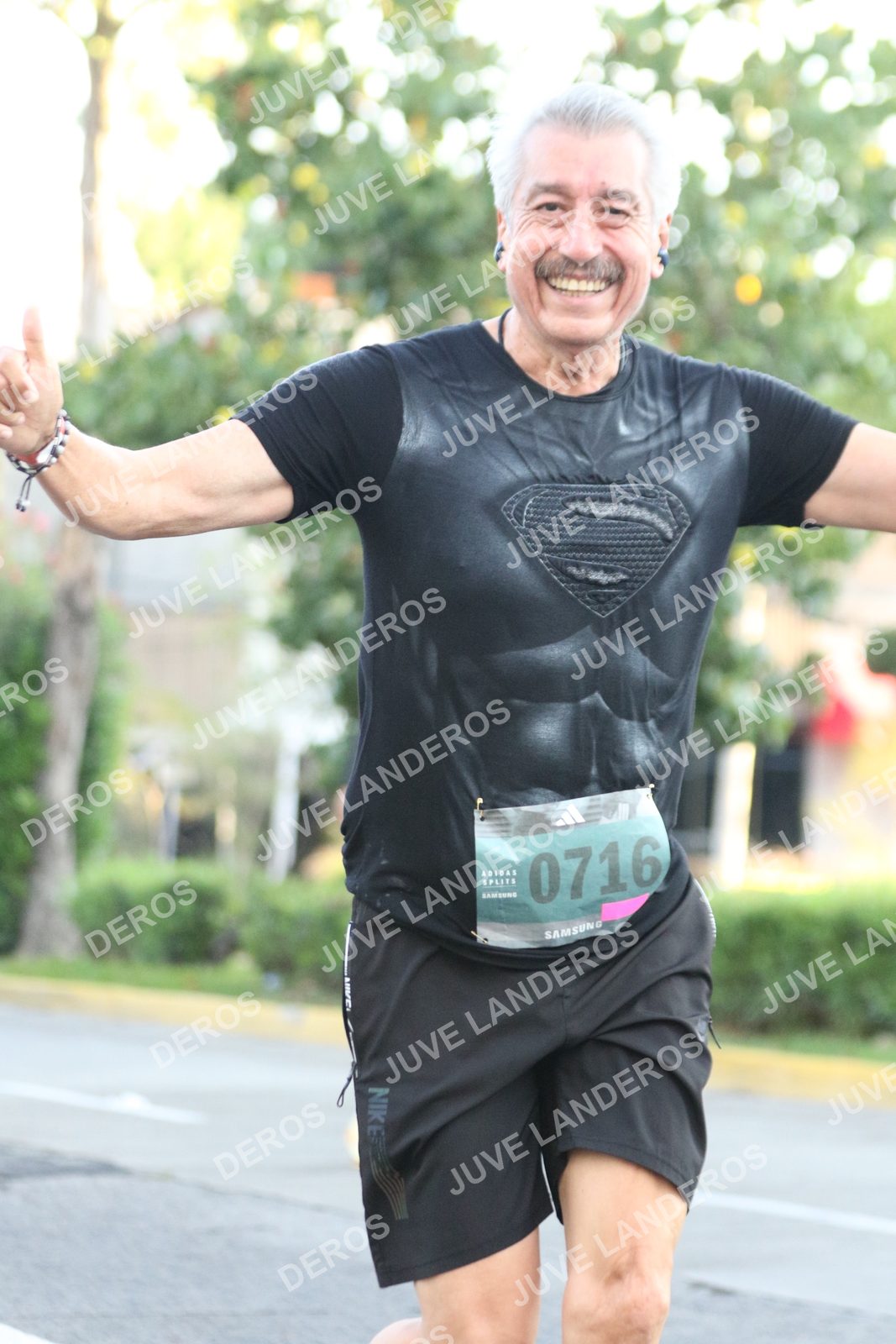 Foto de ADIDAS SPLITS GUADALAJARA 15K / 30K en Av. San Ignacio esquina Av. Ignacio L. Vallarta, Zapopan a las 07:31 · dorsal 716