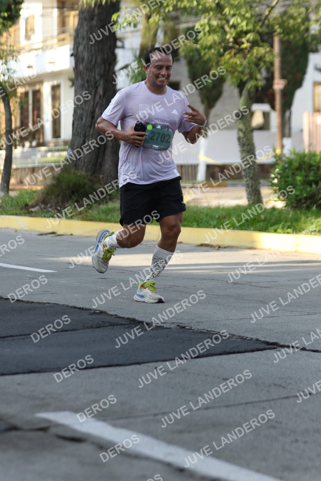 Foto de ADIDAS SPLITS GUADALAJARA 15K / 30K en Av. San Ignacio esquina Av. Ignacio L. Vallarta, Zapopan a las 08:20 · dorsal 2702