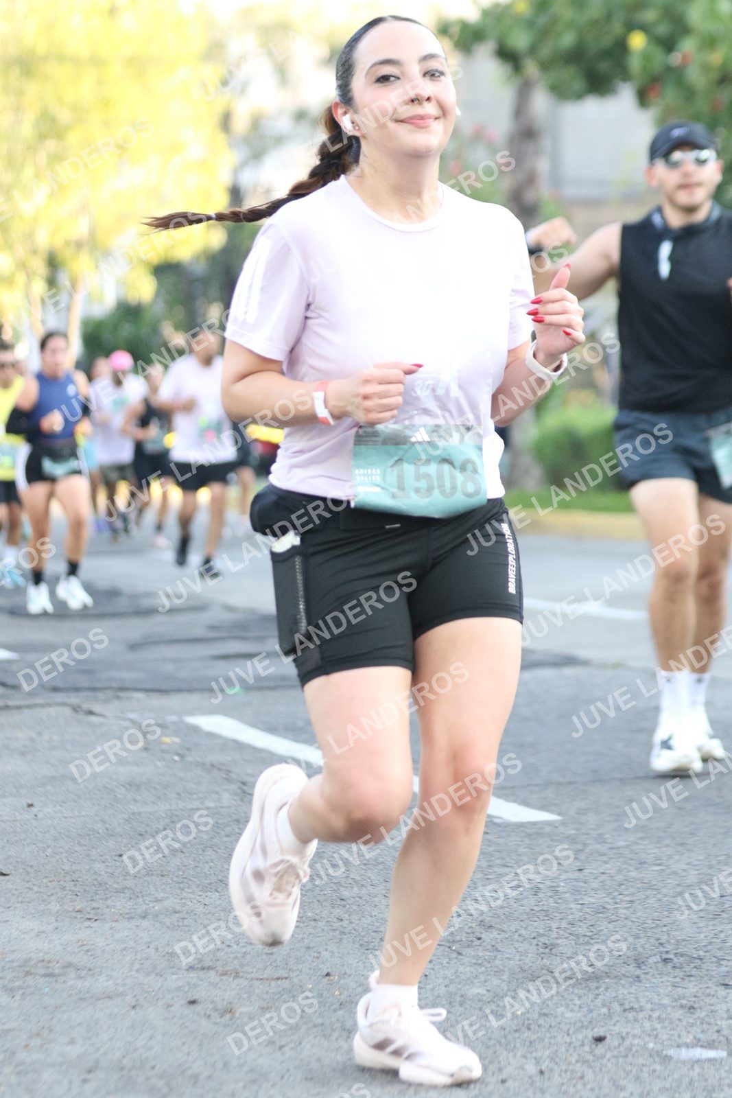 Foto de ADIDAS SPLITS GUADALAJARA 15K / 30K en Av. San Ignacio esquina Av. Ignacio L. Vallarta, Zapopan a las 07:38 · dorsal 1508