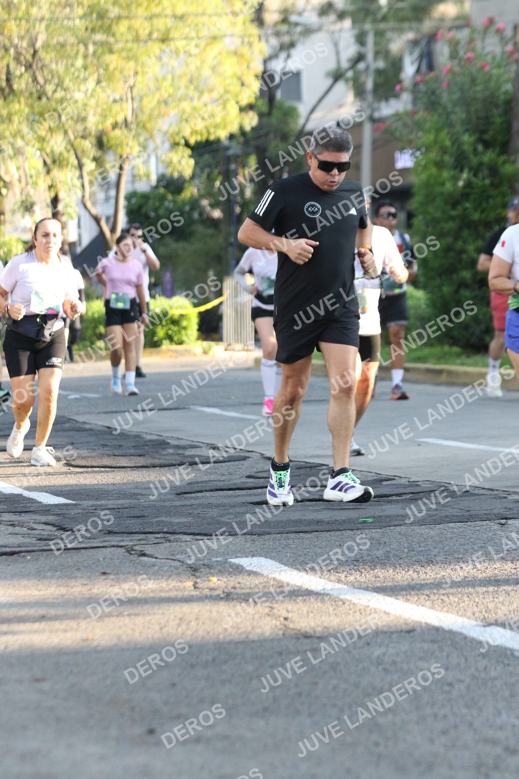 Foto de ADIDAS SPLITS GUADALAJARA 15K / 30K en Av. San Ignacio esquina Av. Ignacio L. Vallarta, Zapopan a las 07:51