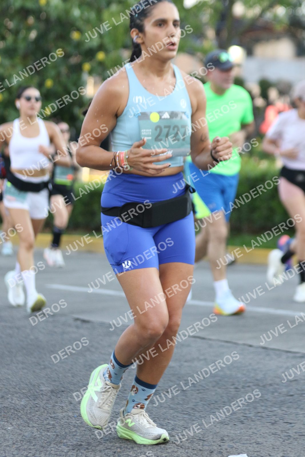 Foto de ADIDAS SPLITS GUADALAJARA 15K / 30K en Av. San Ignacio esquina Av. Ignacio L. Vallarta, Zapopan a las 07:36 · dorsal 2727