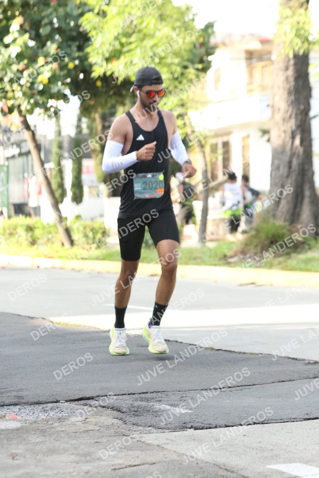 Foto de ADIDAS SPLITS GUADALAJARA 15K / 30K en Av. San Ignacio esquina Av. Ignacio L. Vallarta, Zapopan a las 08:32 · dorsal 2020