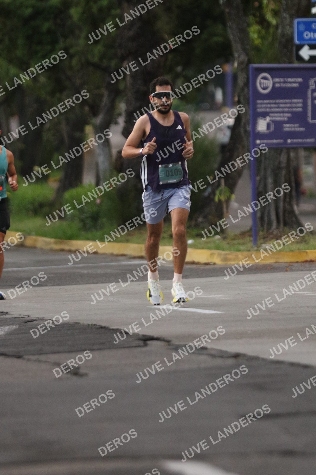 Foto de ADIDAS SPLITS GUADALAJARA 15K / 30K en Av. San Ignacio esquina Av. Ignacio L. Vallarta, Zapopan a las 06:46 · dorsal 109