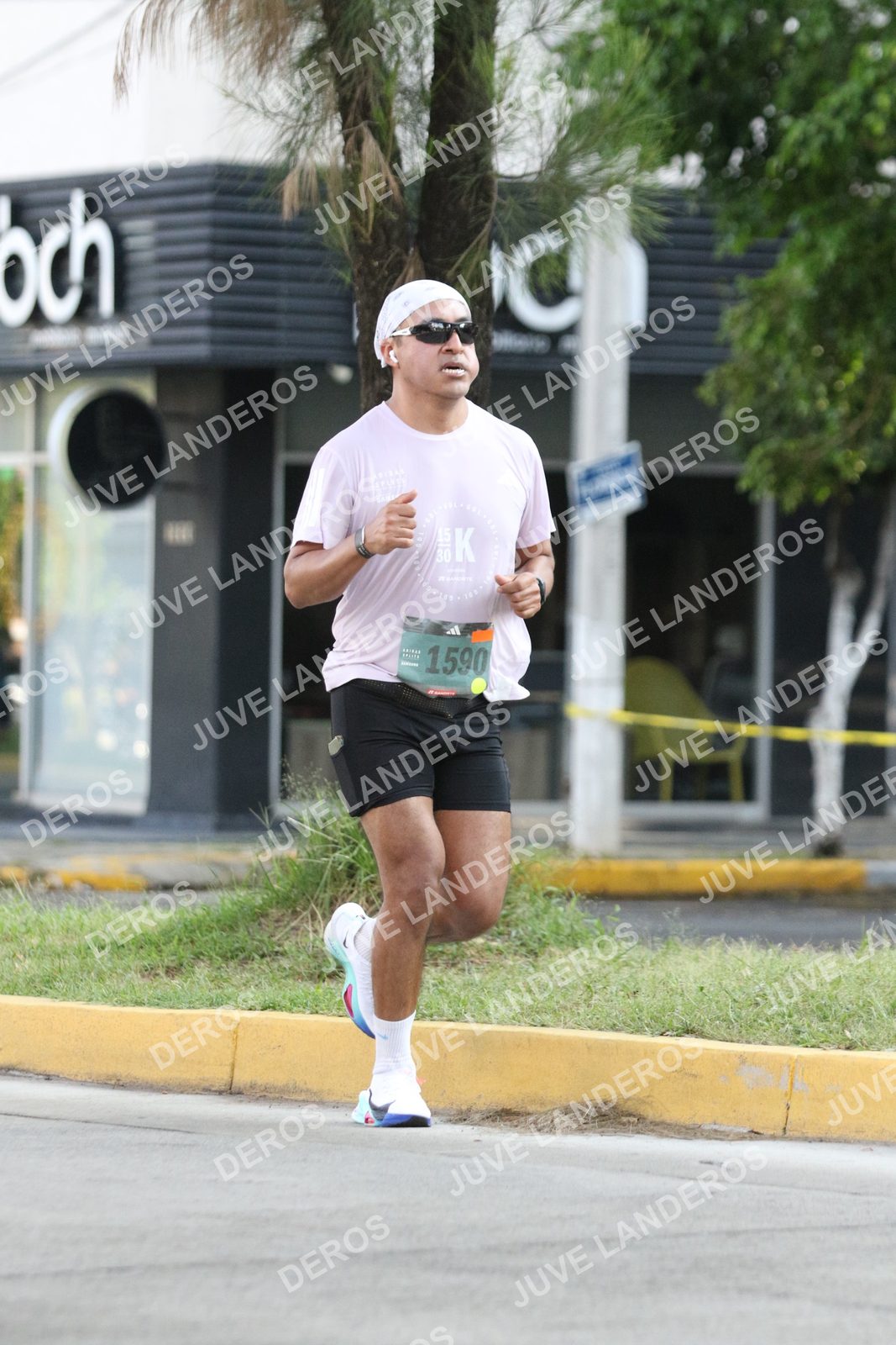 Foto de ADIDAS SPLITS GUADALAJARA 15K / 30K en Av. San Ignacio esquina Av. Ignacio L. Vallarta, Zapopan a las 08:41
