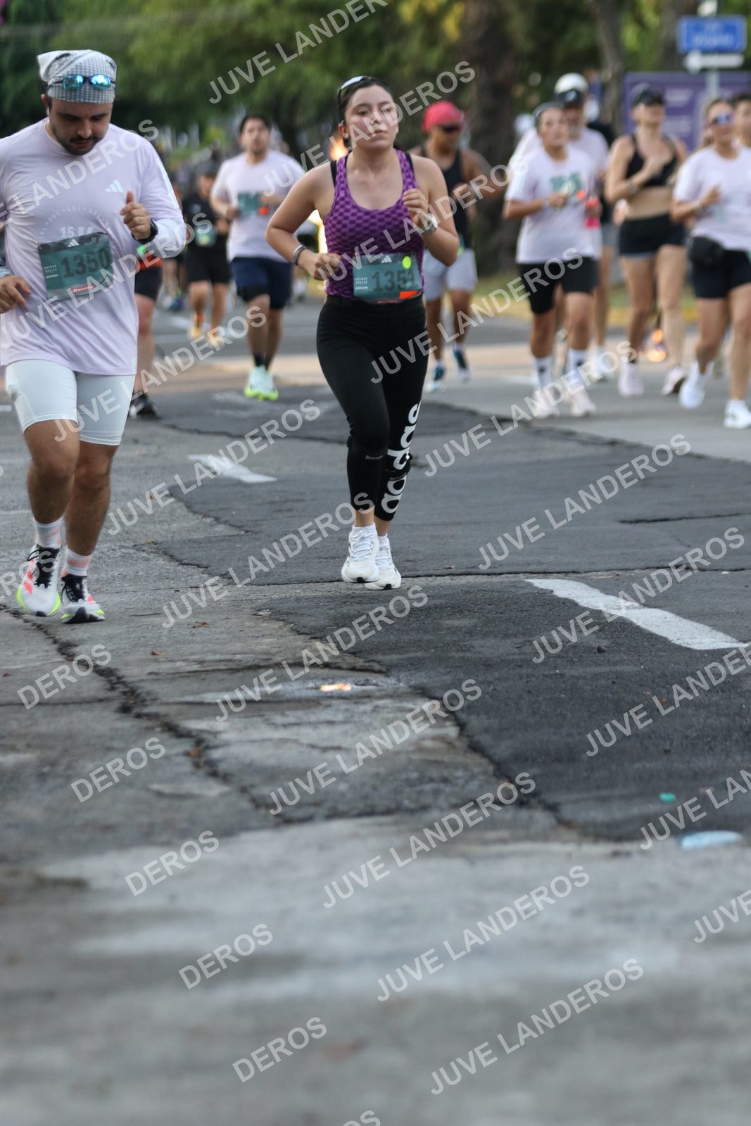 Foto de ADIDAS SPLITS GUADALAJARA 15K / 30K en Av. San Ignacio esquina Av. Ignacio L. Vallarta, Zapopan a las 07:13 · dorsal 1350