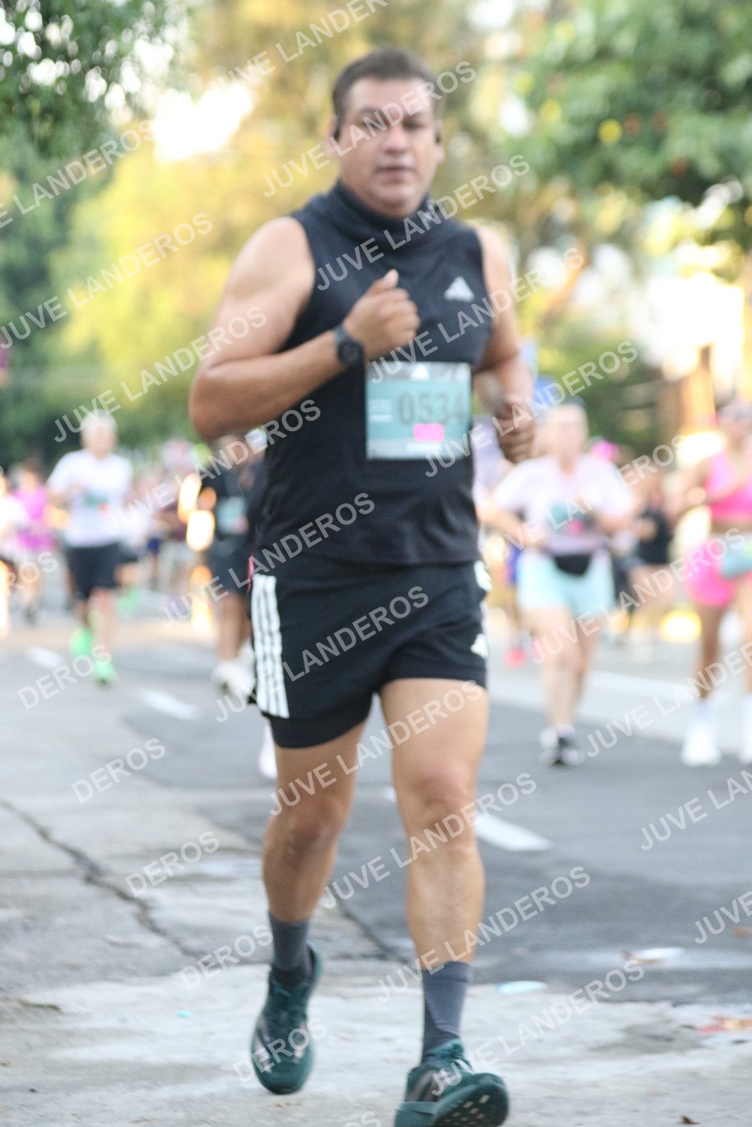 Foto de ADIDAS SPLITS GUADALAJARA 15K / 30K en Av. San Ignacio esquina Av. Ignacio L. Vallarta, Zapopan a las 07:16 · dorsal 534