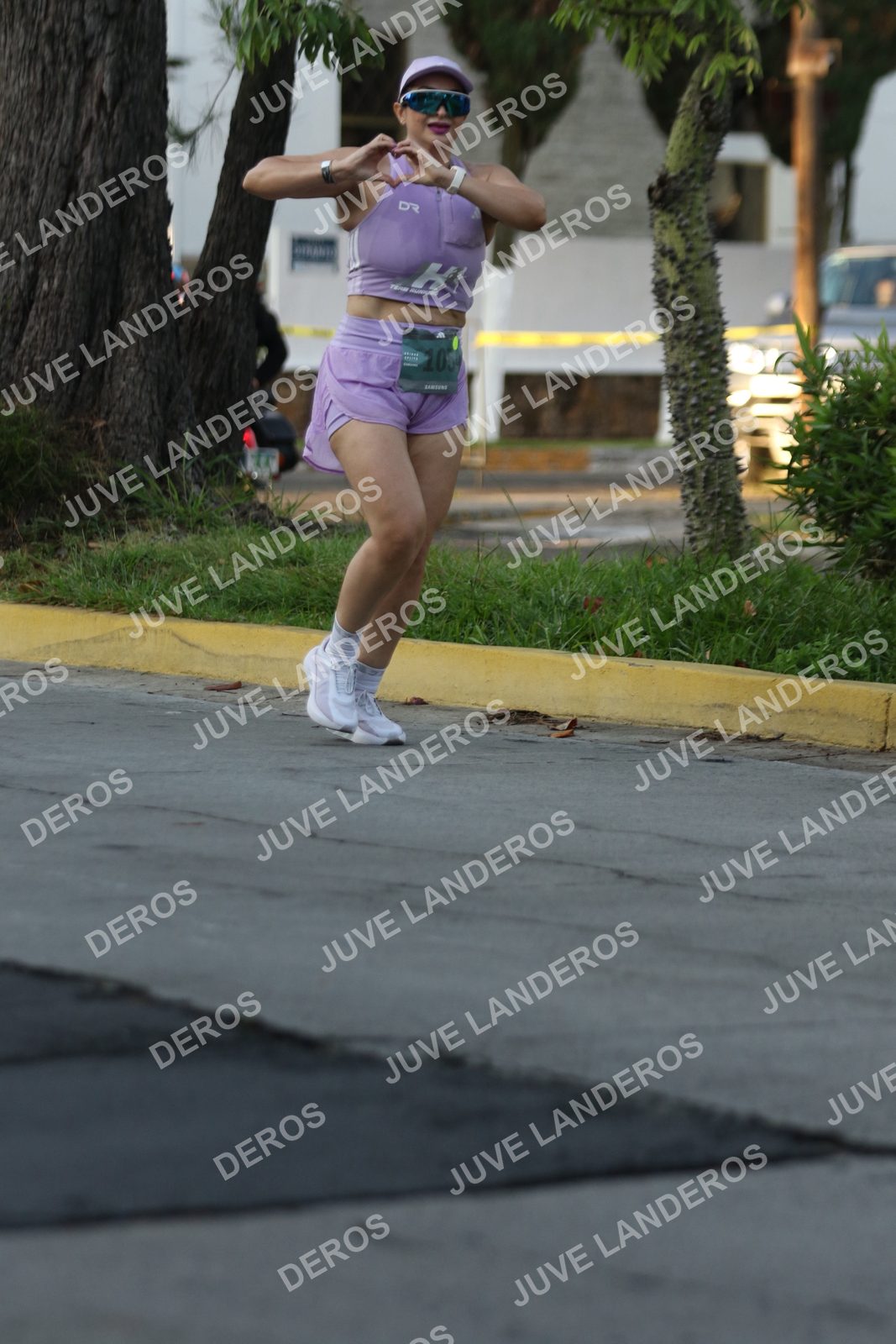 Foto de ADIDAS SPLITS GUADALAJARA 15K / 30K en Av. San Ignacio esquina Av. Ignacio L. Vallarta, Zapopan a las 07:17 · dorsal 105