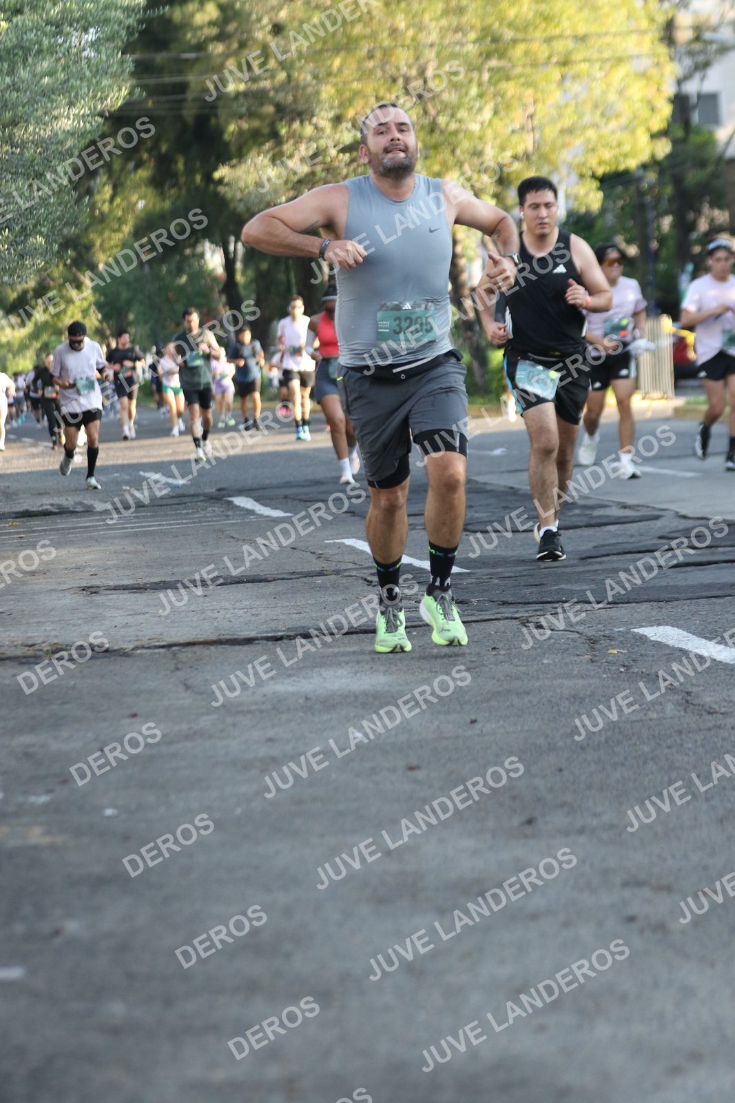 Foto de ADIDAS SPLITS GUADALAJARA 15K / 30K en Av. San Ignacio esquina Av. Ignacio L. Vallarta, Zapopan a las 07:45 · dorsal 3205, 140