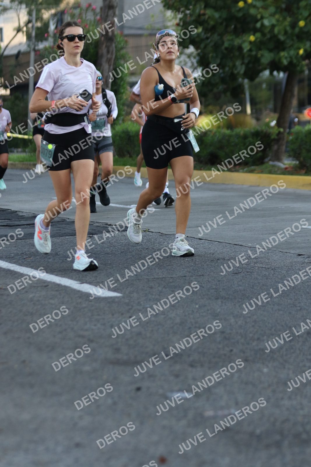 Foto de ADIDAS SPLITS GUADALAJARA 15K / 30K en Av. San Ignacio esquina Av. Ignacio L. Vallarta, Zapopan a las 07:37 · dorsal 3079, 365