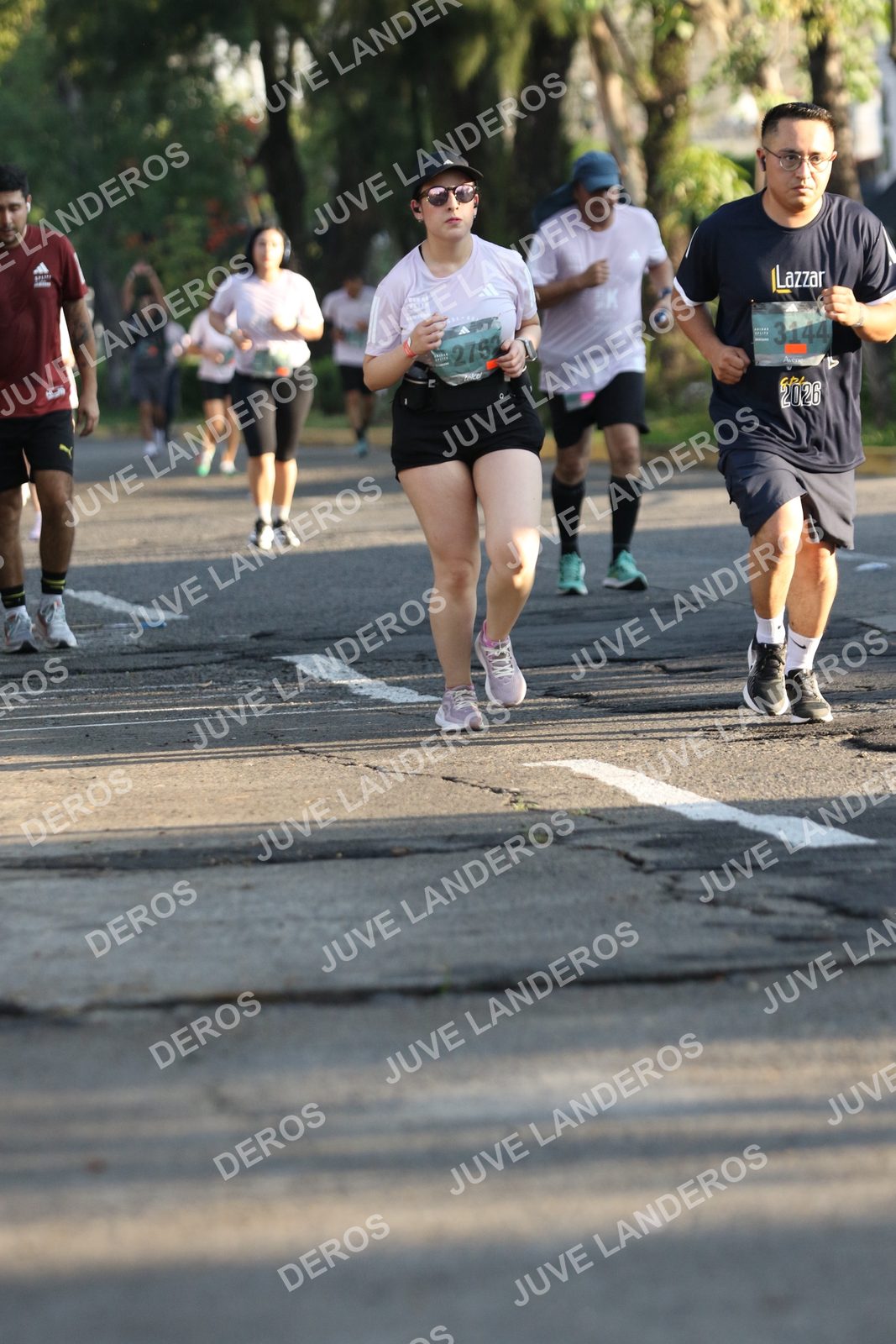 Foto de ADIDAS SPLITS GUADALAJARA 15K / 30K en Av. San Ignacio esquina Av. Ignacio L. Vallarta, Zapopan a las 07:52 · dorsal 3144