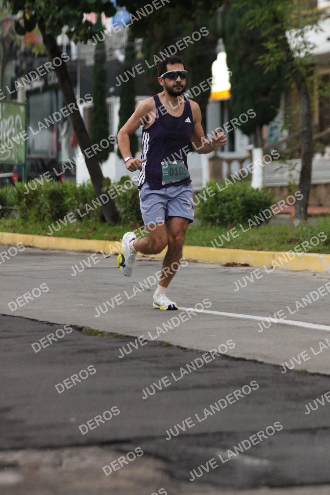 Foto de ADIDAS SPLITS GUADALAJARA 15K / 30K en Av. San Ignacio esquina Av. Ignacio L. Vallarta, Zapopan a las 06:46 · dorsal 109