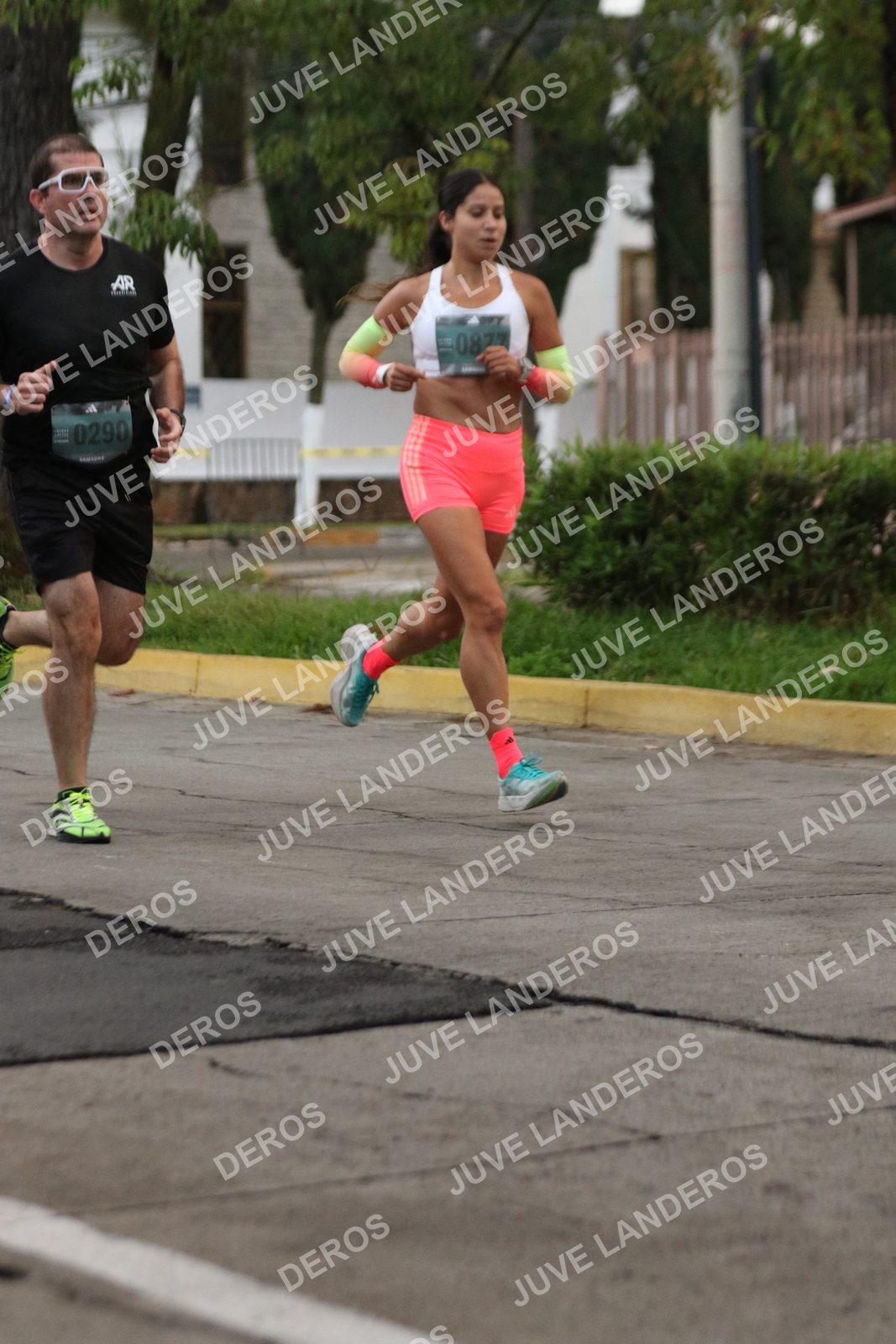 Foto de ADIDAS SPLITS GUADALAJARA 15K / 30K en Av. San Ignacio esquina Av. Ignacio L. Vallarta, Zapopan a las 06:48 · dorsal 290, 877