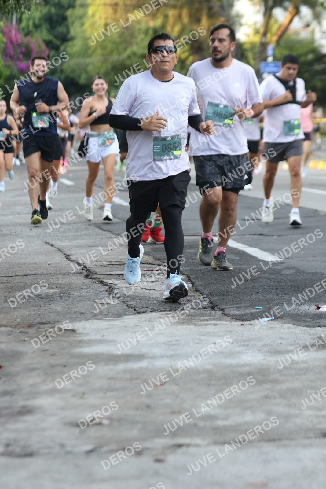 Foto de ADIDAS SPLITS GUADALAJARA 15K / 30K en Av. San Ignacio esquina Av. Ignacio L. Vallarta, Zapopan a las 07:10