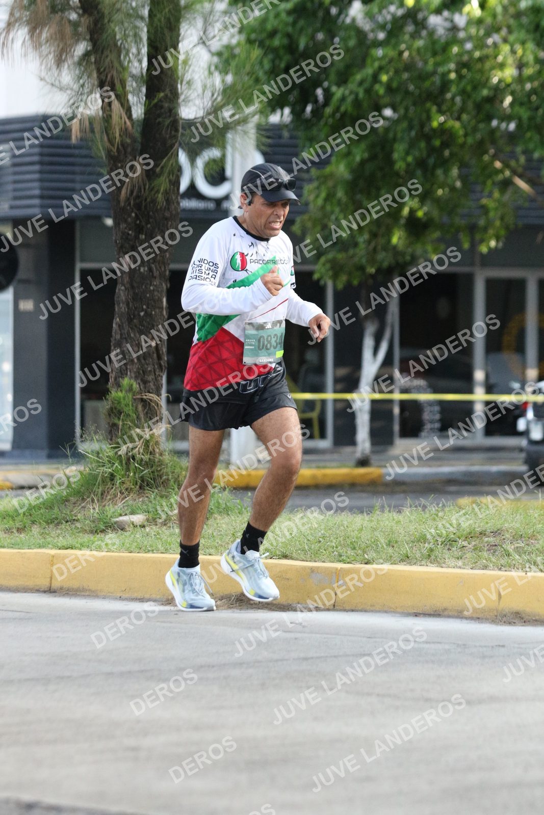 Foto de ADIDAS SPLITS GUADALAJARA 15K / 30K en Av. San Ignacio esquina Av. Ignacio L. Vallarta, Zapopan a las 08:44 · dorsal 834