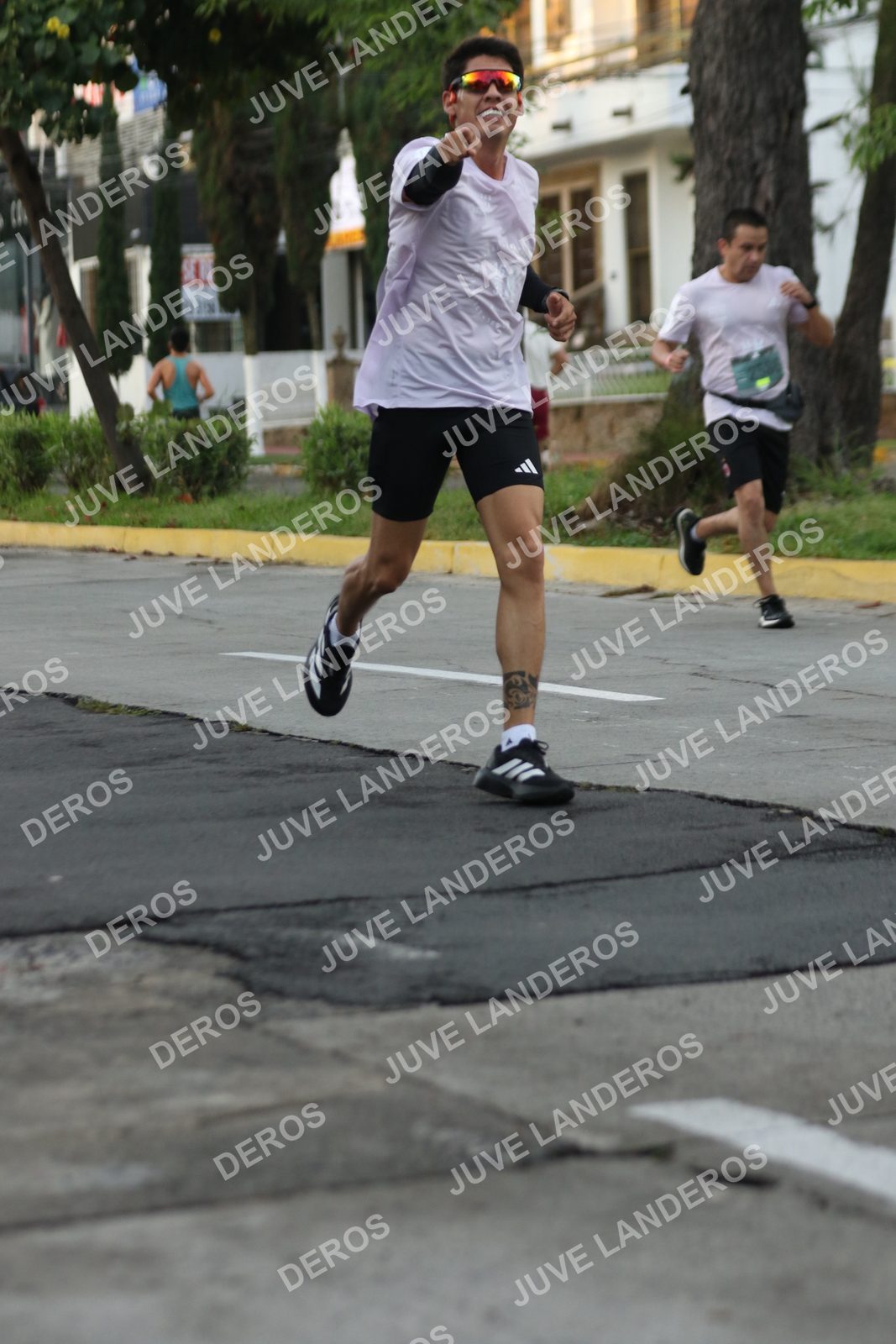 Foto de ADIDAS SPLITS GUADALAJARA 15K / 30K en Av. San Ignacio esquina Av. Ignacio L. Vallarta, Zapopan a las 07:04