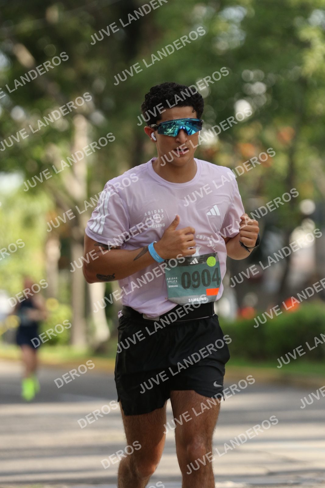 Foto de ADIDAS SPLITS GUADALAJARA 15K / 30K en Av. San Ignacio esquina Av. Ignacio L. Vallarta, Zapopan a las 08:52 · dorsal 904